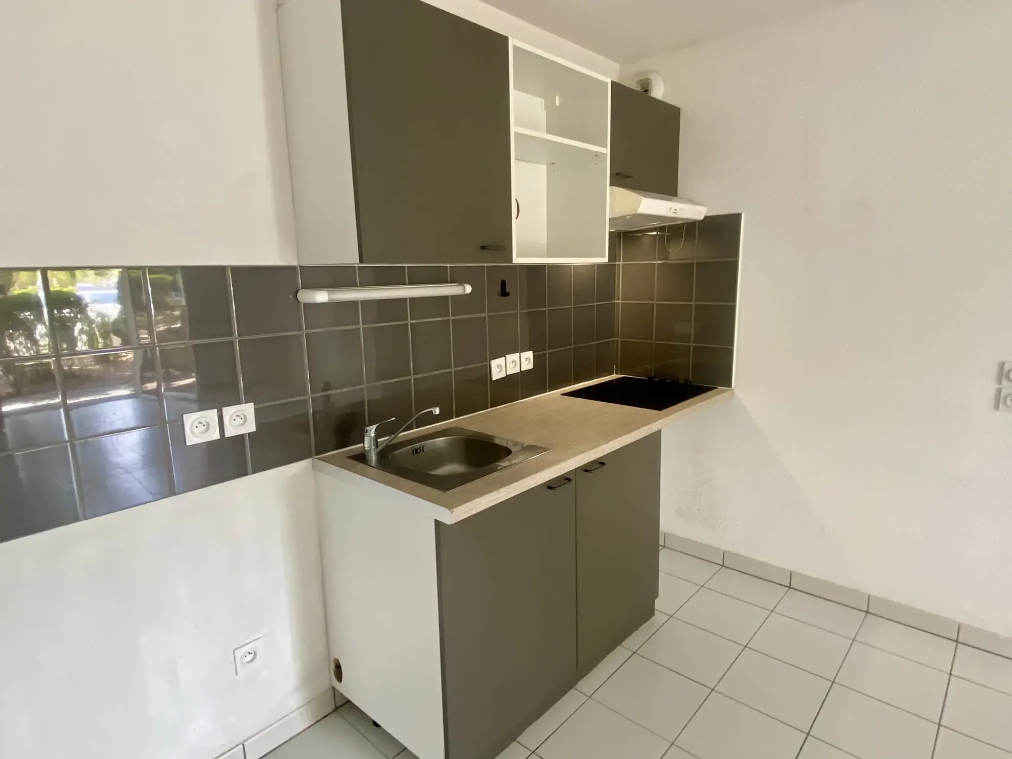 Appartement 3 pièces avec balcon et parking à Mérignac Beutre 