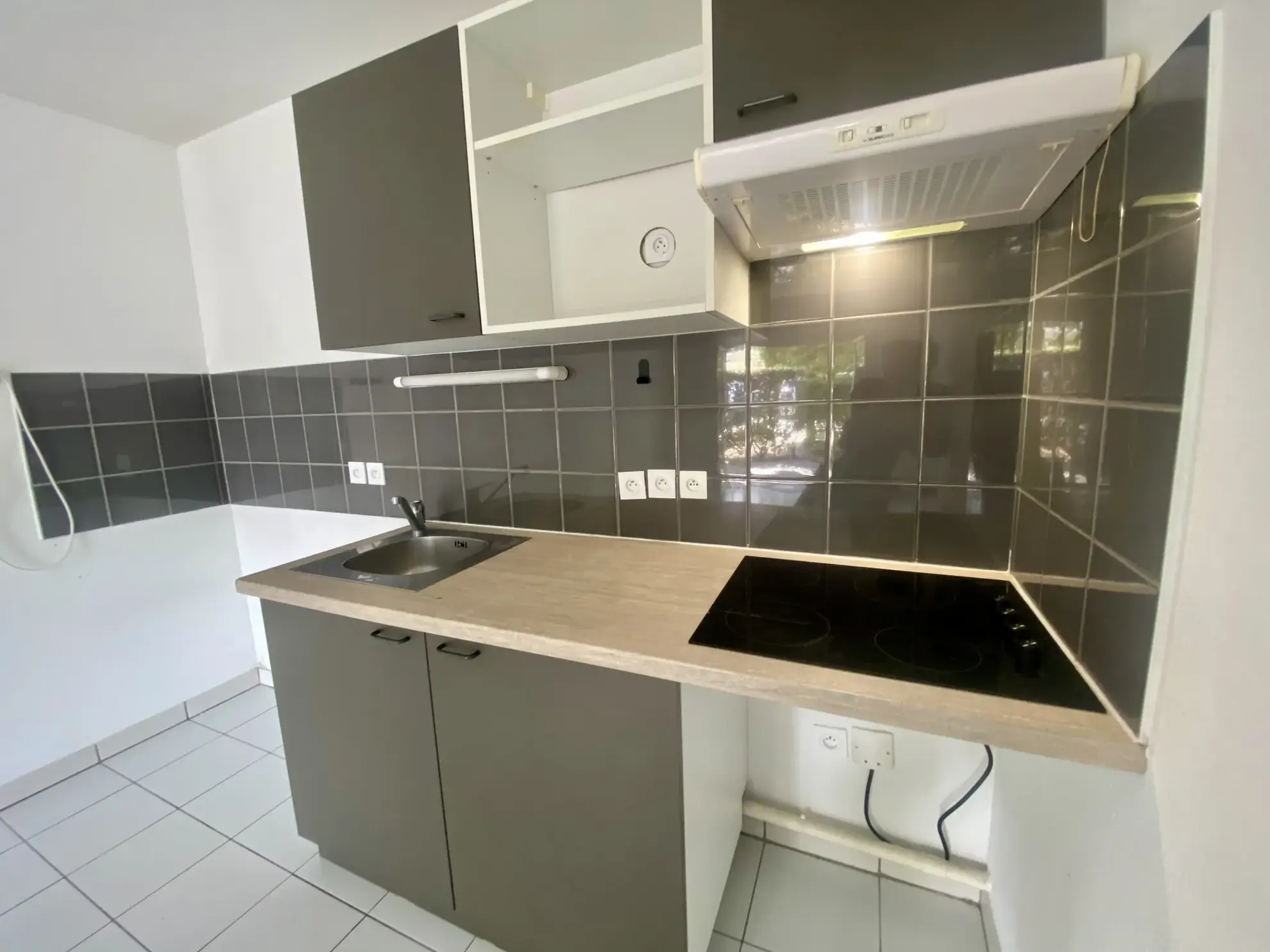 Appartement 3 pièces avec balcon et parking à Mérignac Beutre 