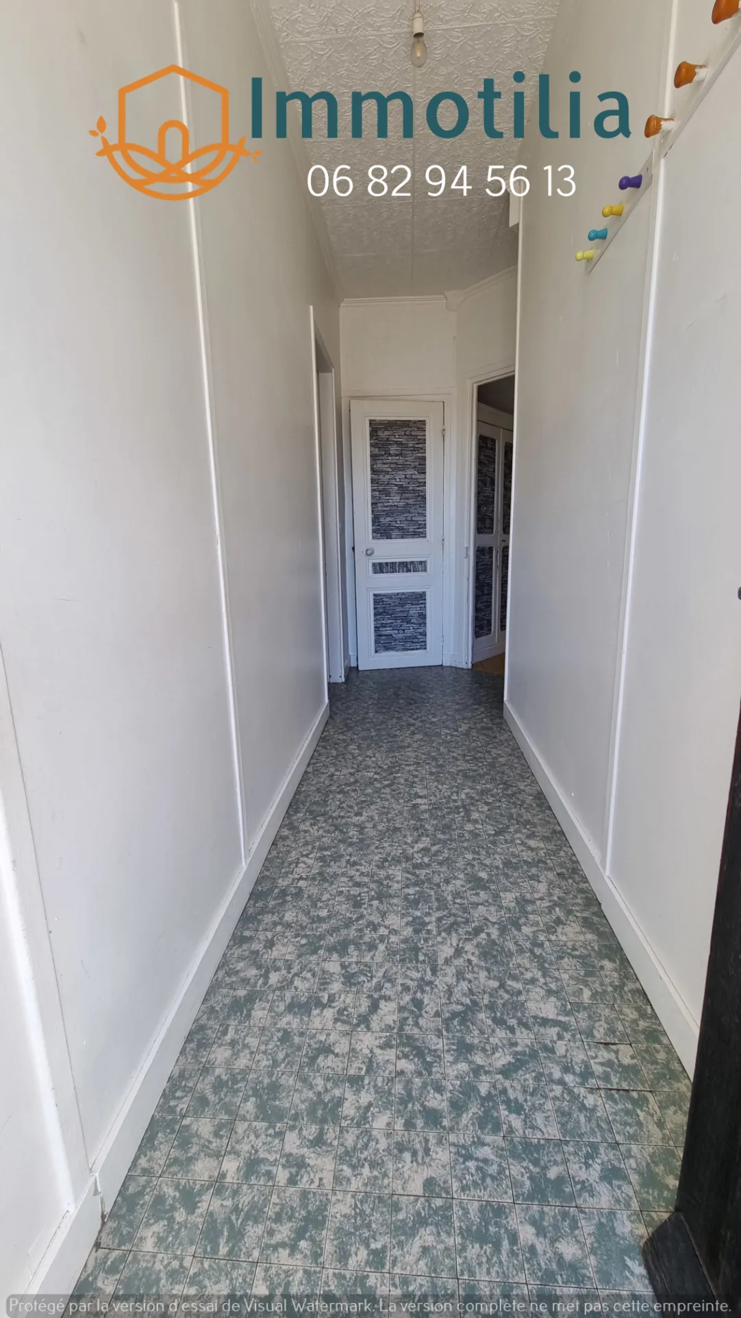 Maison à Bray-sur-Seine avec jardin clos, 3 chambres et garage 