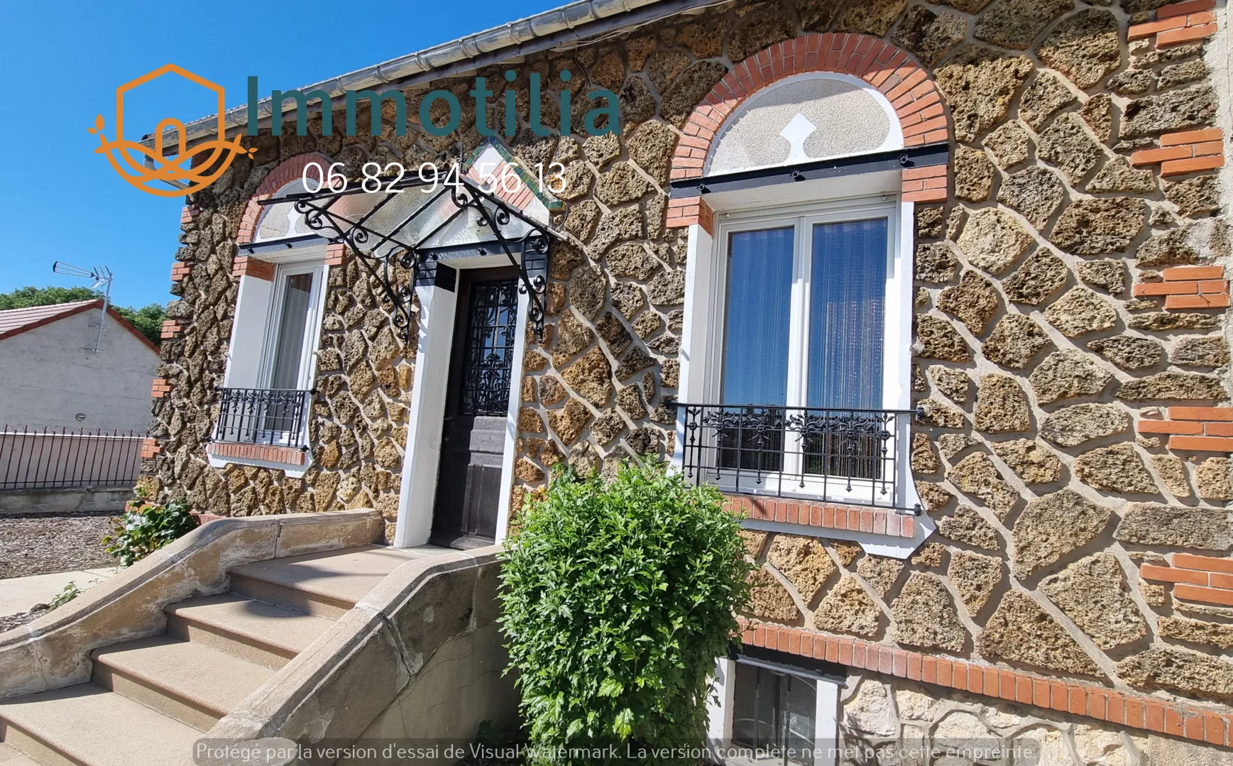 Maison à Bray-sur-Seine avec jardin clos, 3 chambres et garage 