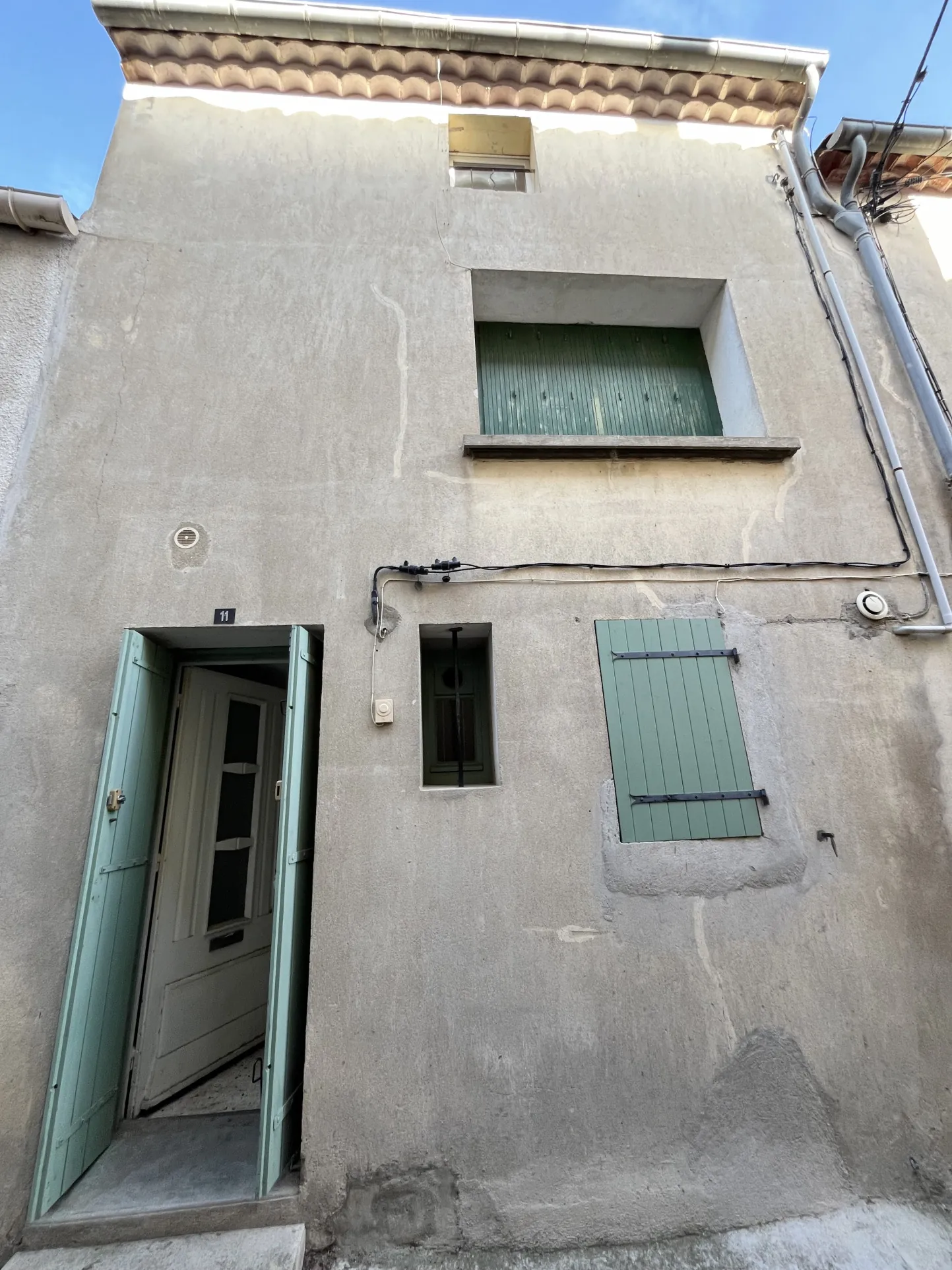 Maison de village avec appartement et studio à Saint-Laurent-de-la-Cabrerisse 