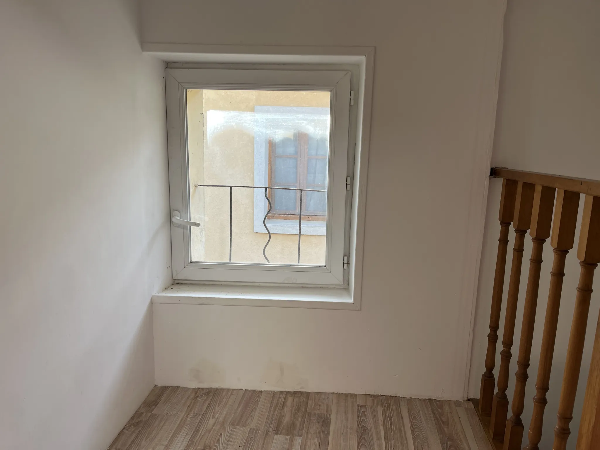 Maison de village avec appartement et studio à Saint-Laurent-de-la-Cabrerisse 