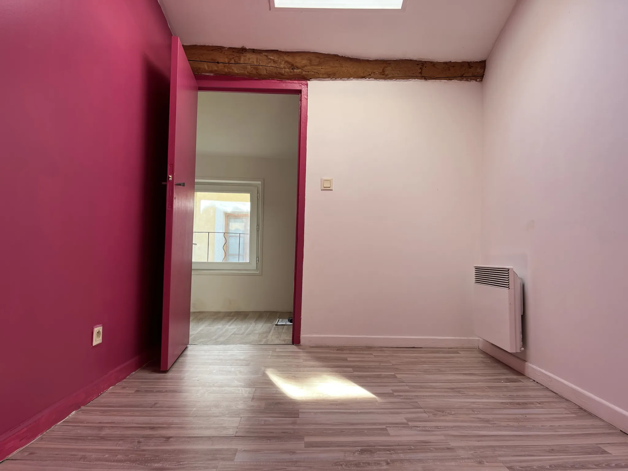 Maison de village avec appartement et studio à Saint-Laurent-de-la-Cabrerisse 