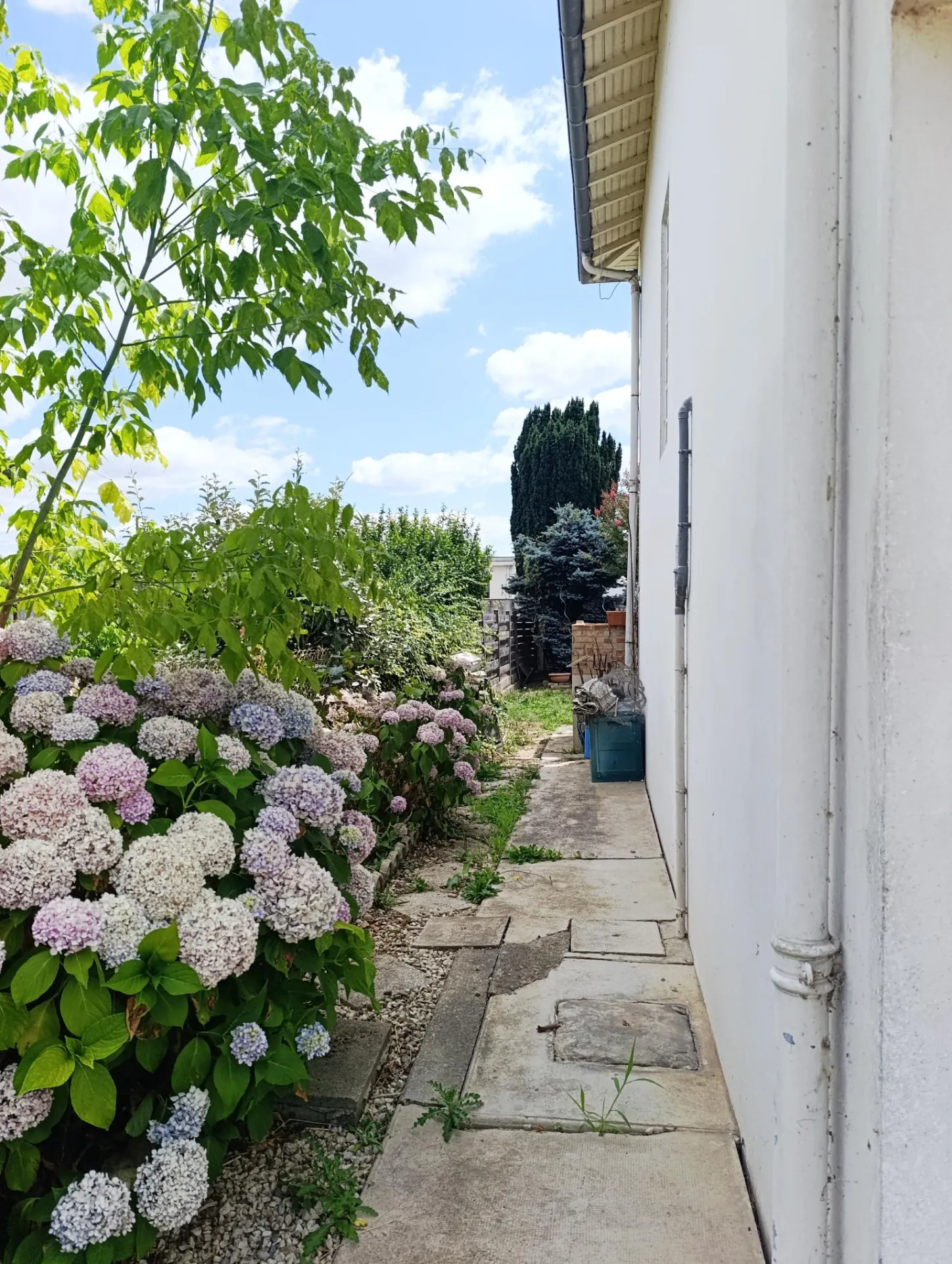 Maison de 81 m² avec terrasse et jardin proche d'Agen 