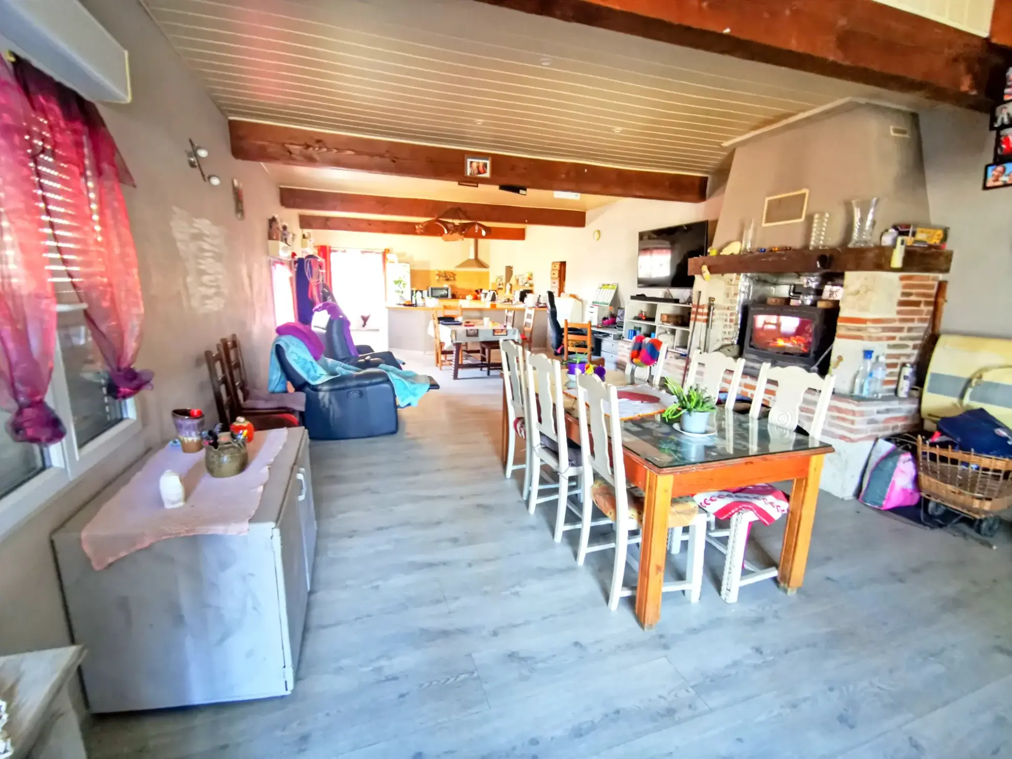 Ancienne maison en pierre de 251m² avec deux habitations et terrain de 4000 m² à Golfech 