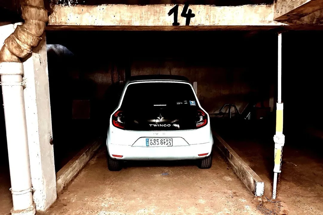 Appartement T4 à Douai avec parking et cave, secteur Jeanne d’Arc, investissement idéal 