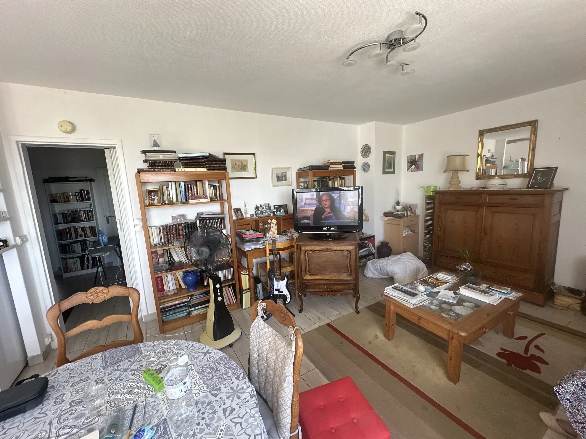 Appartement T4 à Douai avec parking et cave, secteur Jeanne d’Arc, investissement idéal 