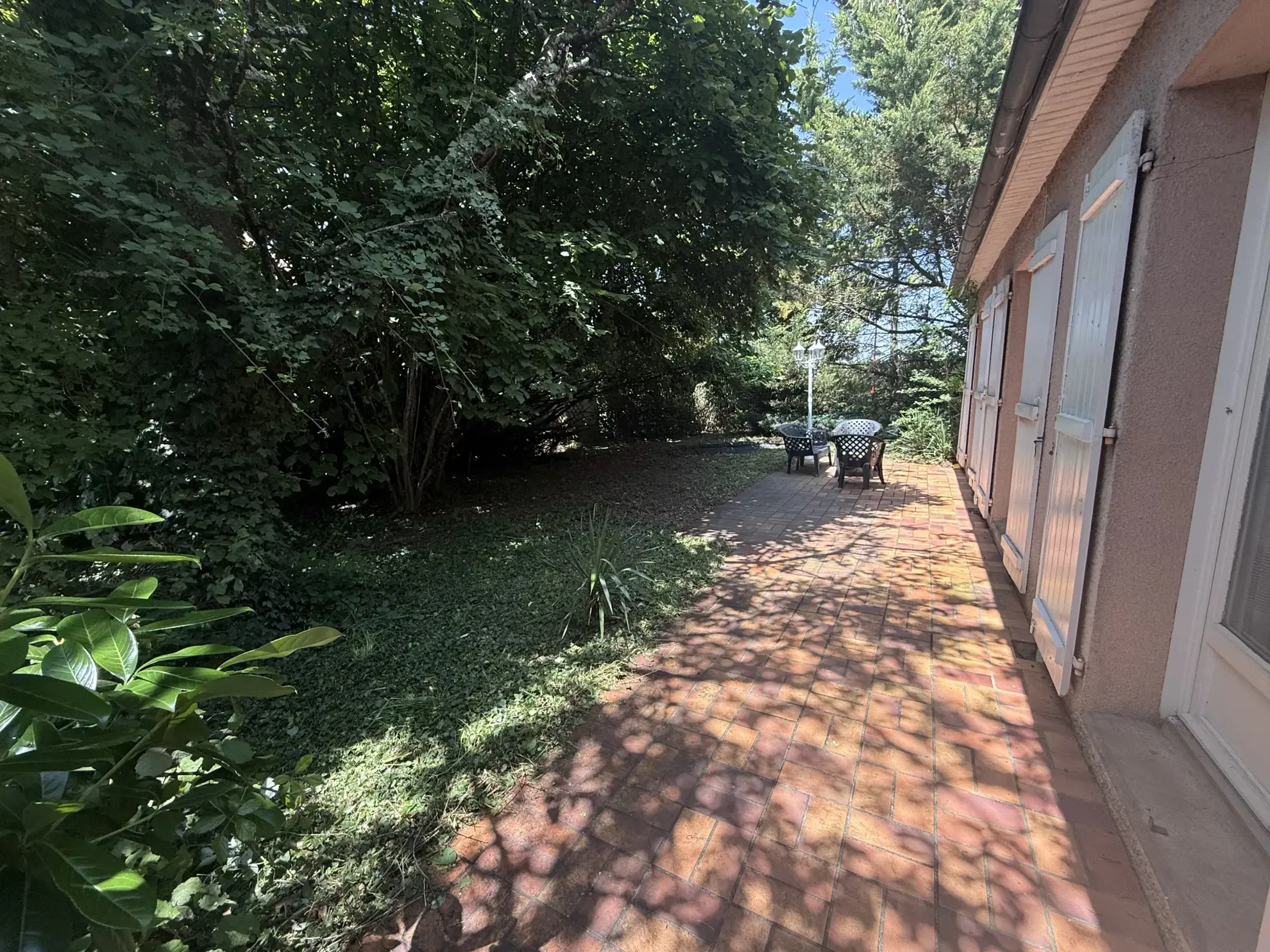 Maison de 124 m² à Vendat avec garage, terrasse et 4 chambres 