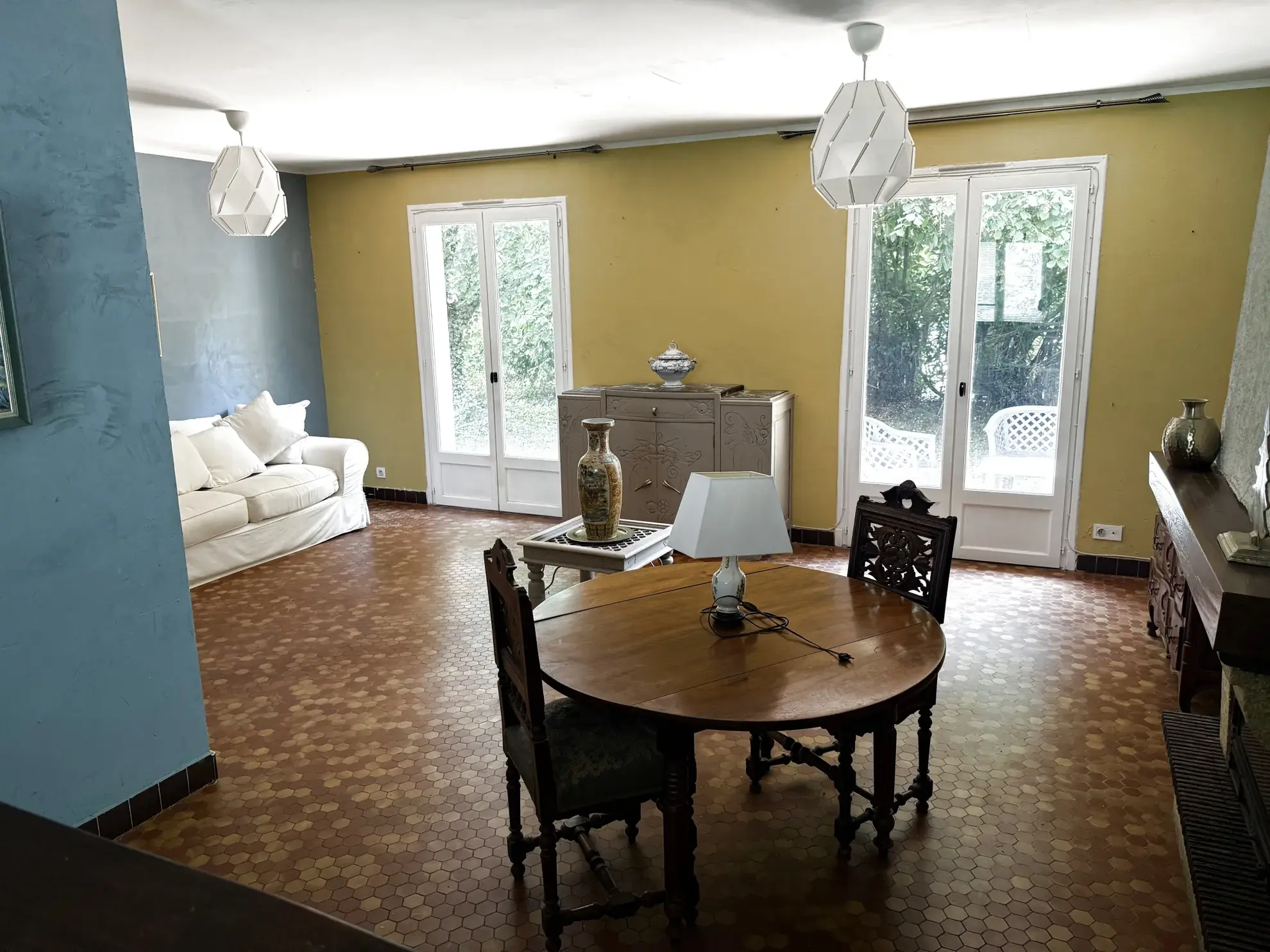 Maison de 124 m² à Vendat avec garage, terrasse et 4 chambres 