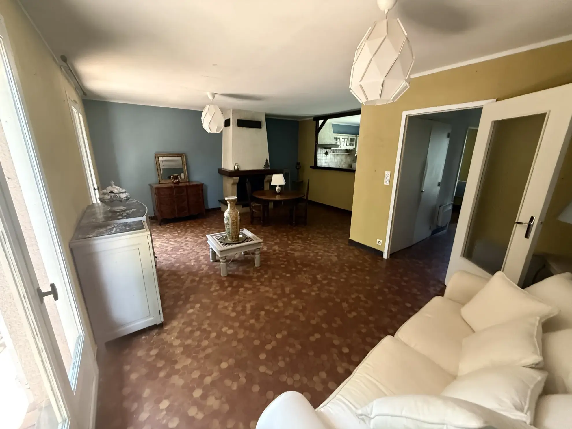 Maison de 124 m² à Vendat avec garage, terrasse et 4 chambres 