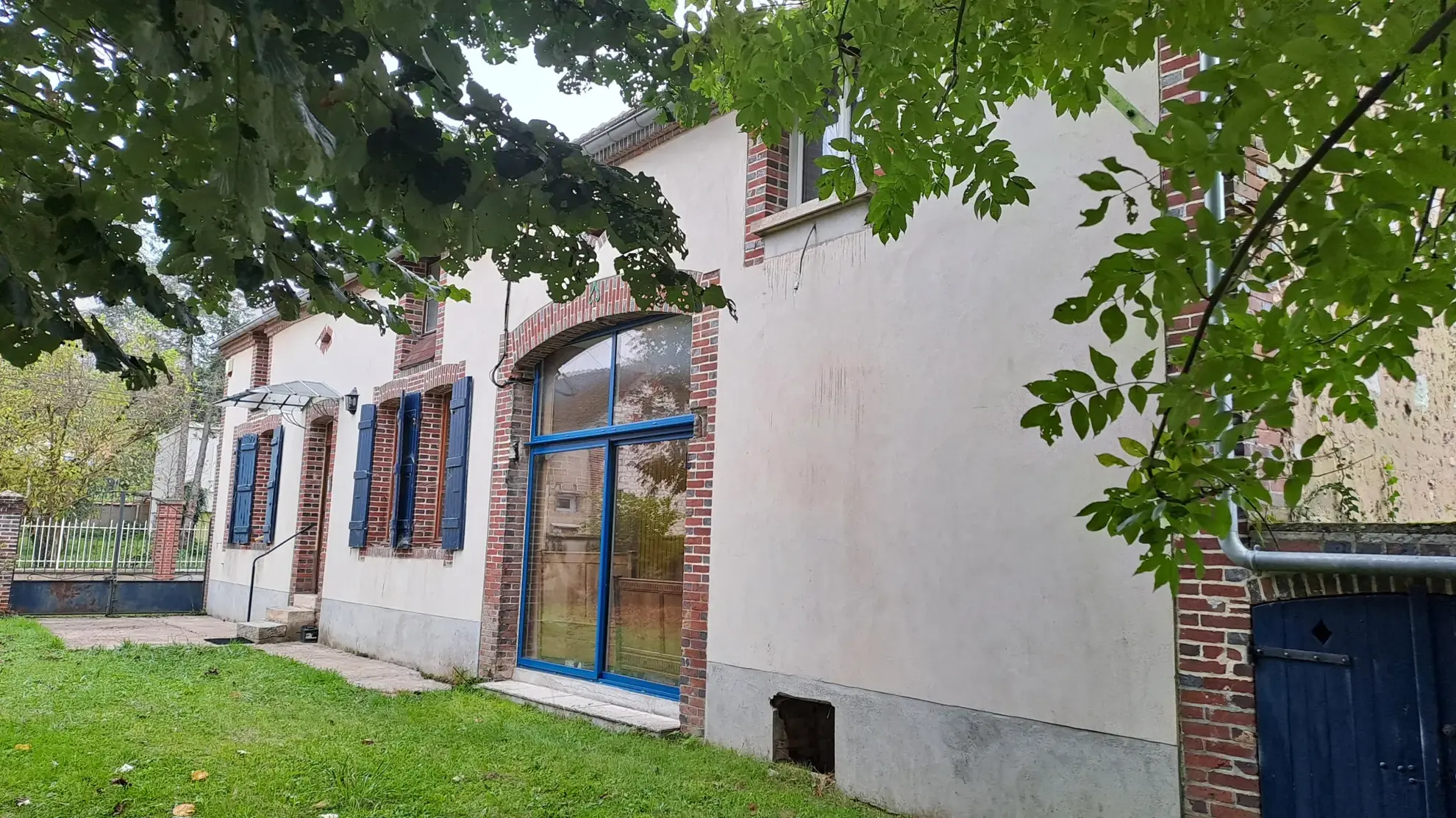 Charmante maison familiale avec 4 chambres à Volgre, Bourgogne