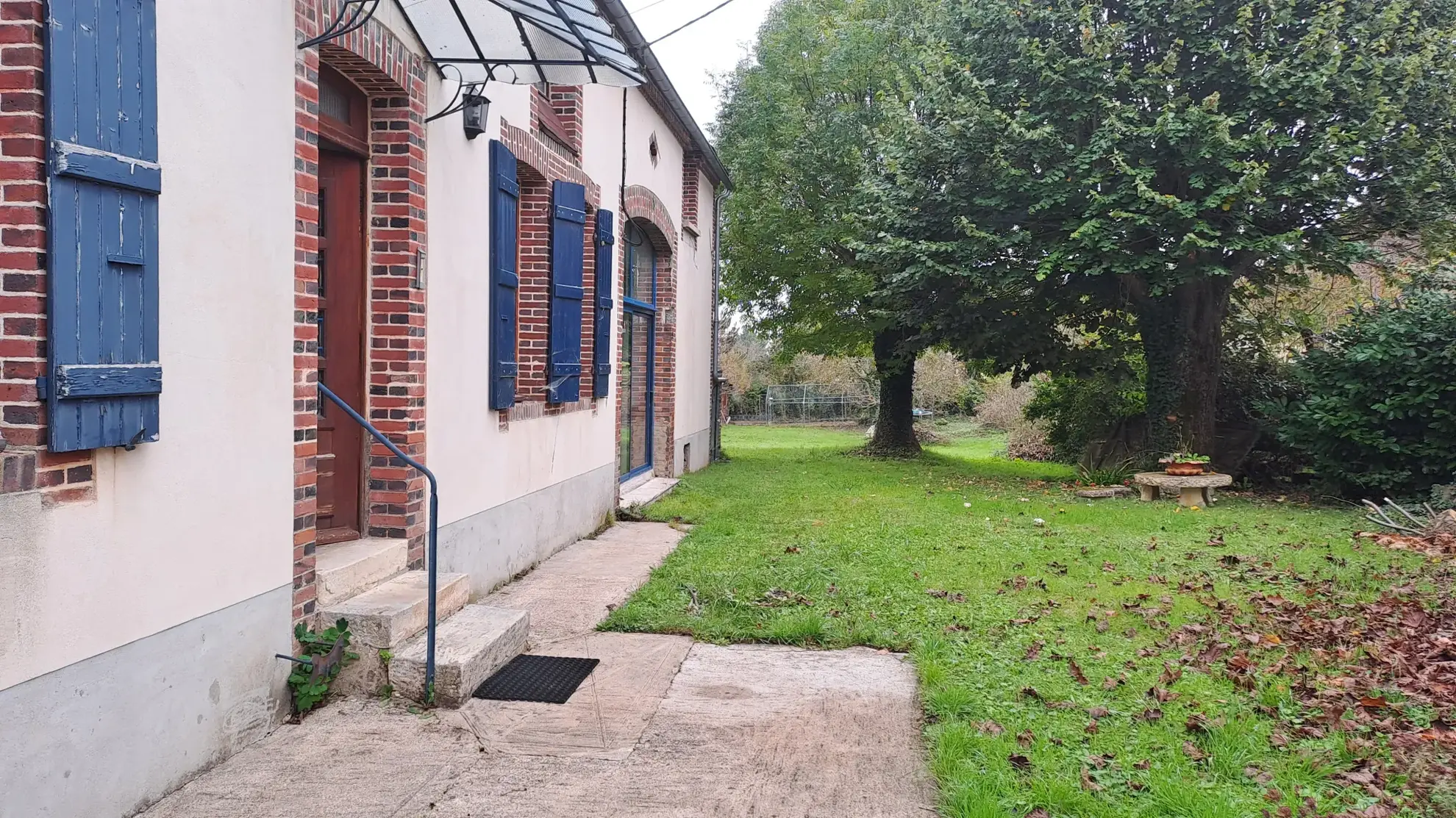 Charmante maison familiale avec 4 chambres à Volgre, Bourgogne 