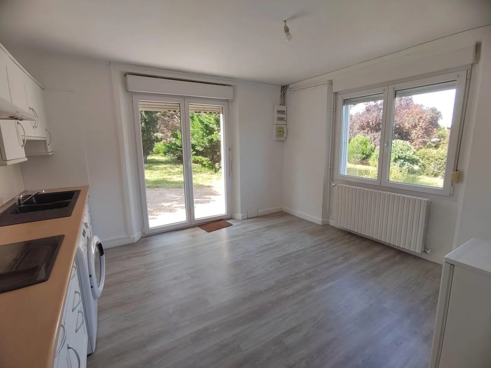 Maison familiale avec piscine et jardin à Labruguière, 135 m² 