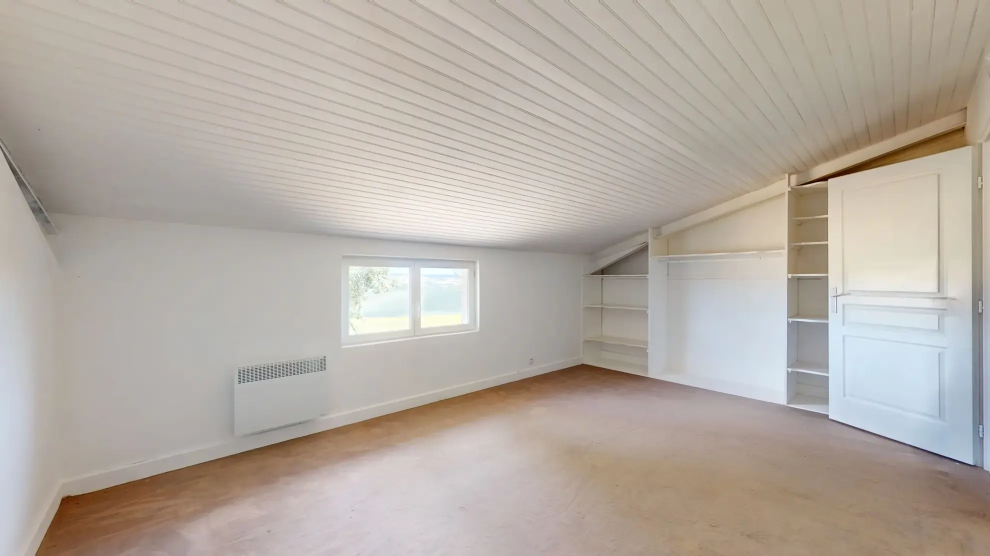 Spacieuse maison avec installations équestres à proximité de Beaumont-de-Lomagne 