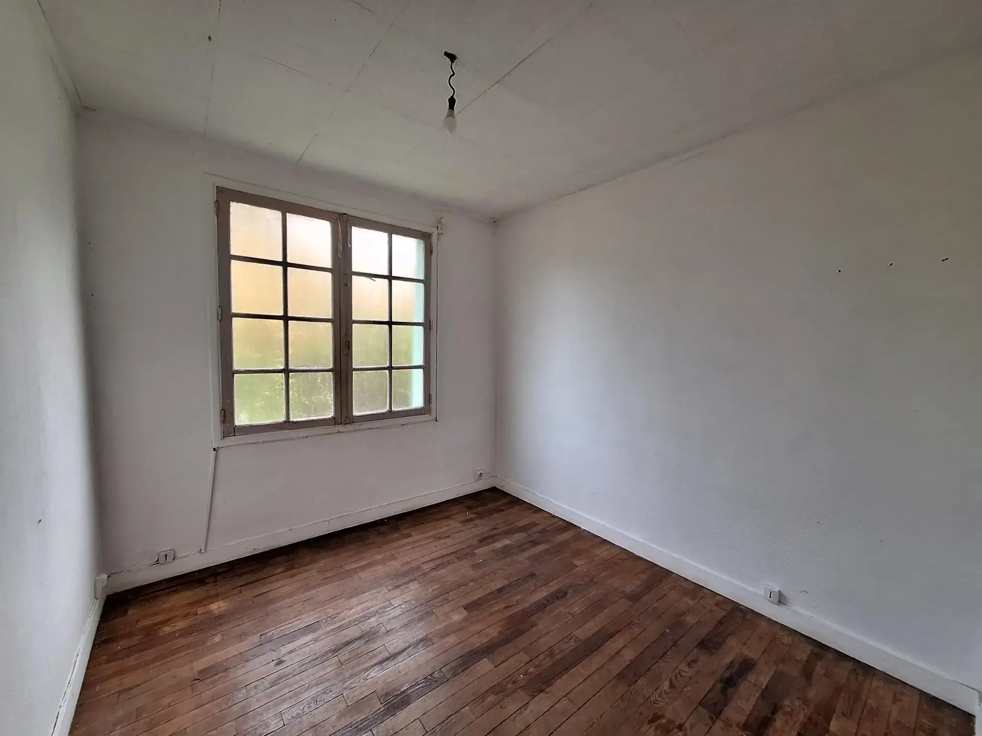 Charmante maison de ville de 80m² avec jardin à Riberac, proche commodités 