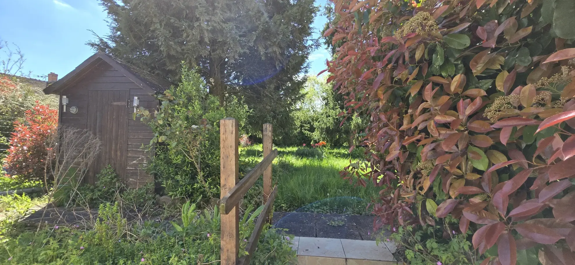 Maison à vendre à Ouzouer le Marché avec jardin et double garage 