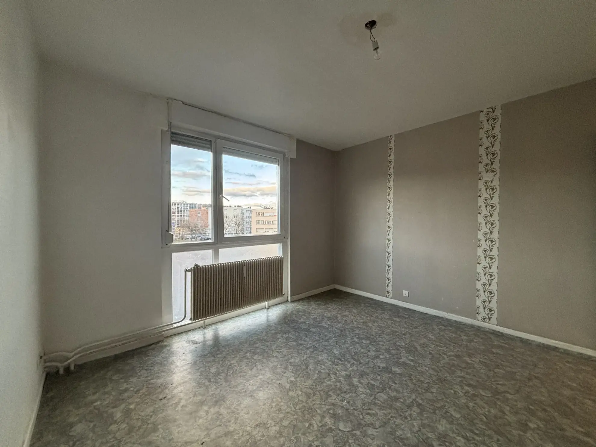 Appartement F2 à vendre à Freyming-Merlebach - 46,70 m2, résidence sécurisée 