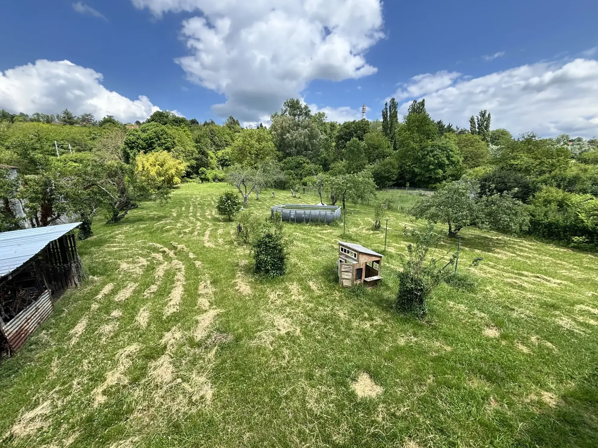 Maison familiale à Abrest près de Vichy avec garage et terrasse – 138 m² 