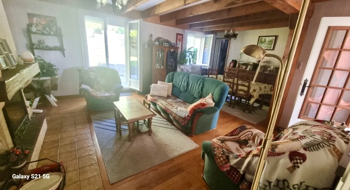 Maison à Odos avec jardin clos, garage et 2 chambres – Prix négociable 