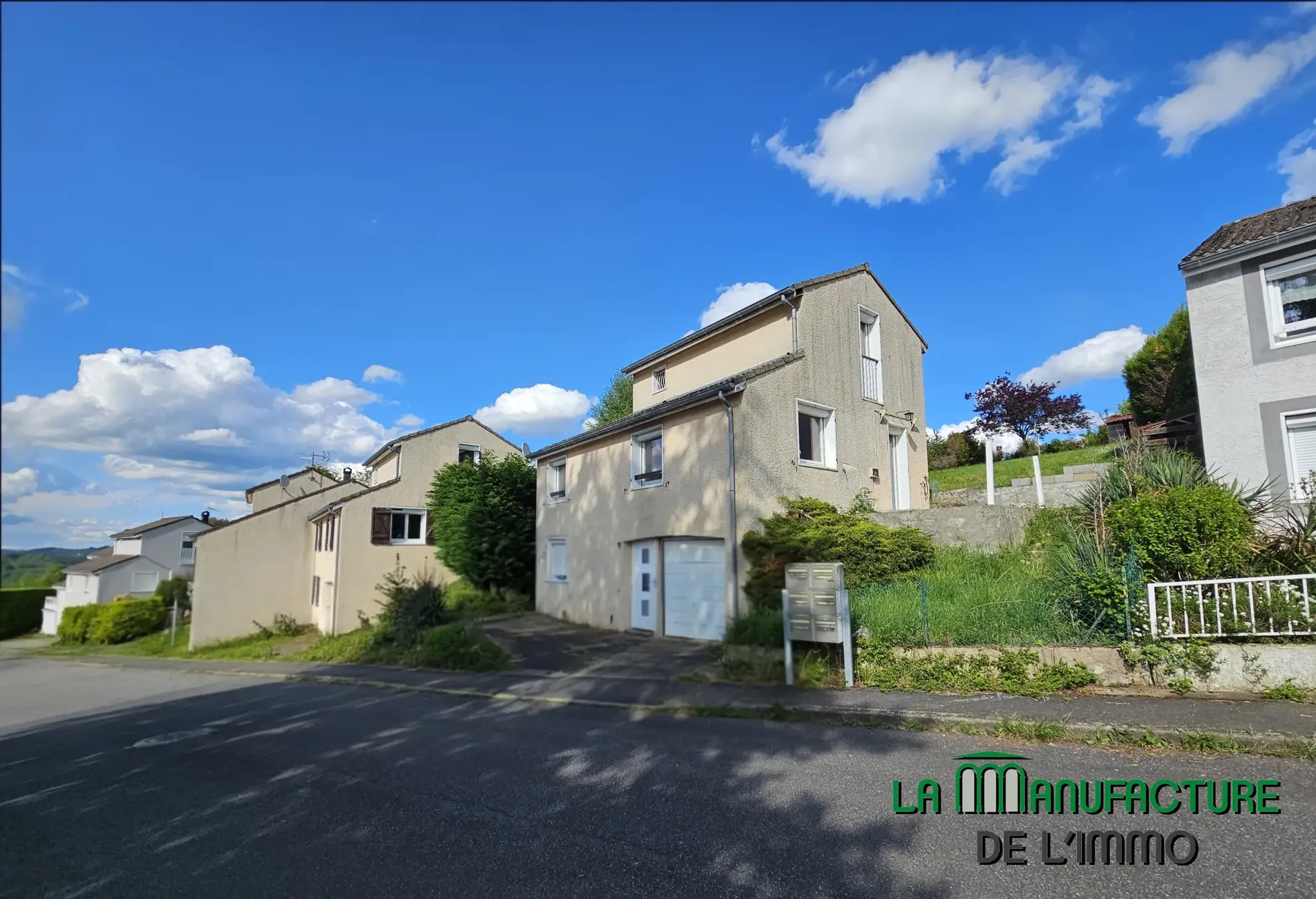 Maison F5 à Firminy avec Terrain, Garage et Terrasse - Secteur Prisé