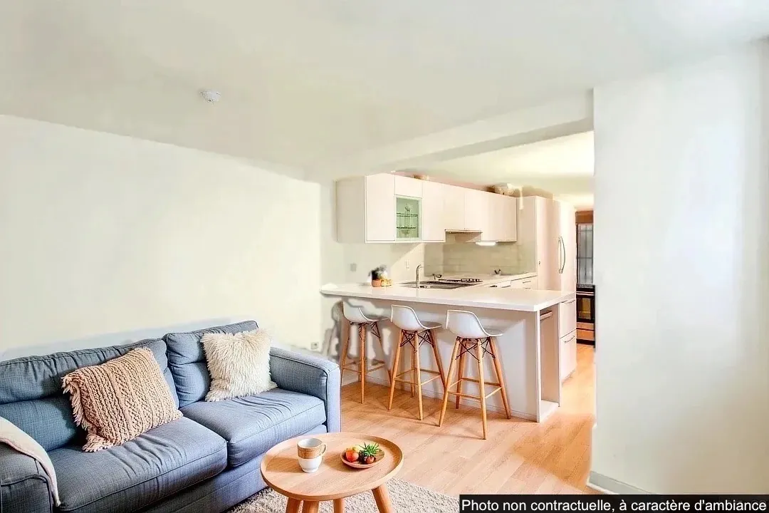 Studio rénové à Saint-Germain-en-Laye proche RER et commerces