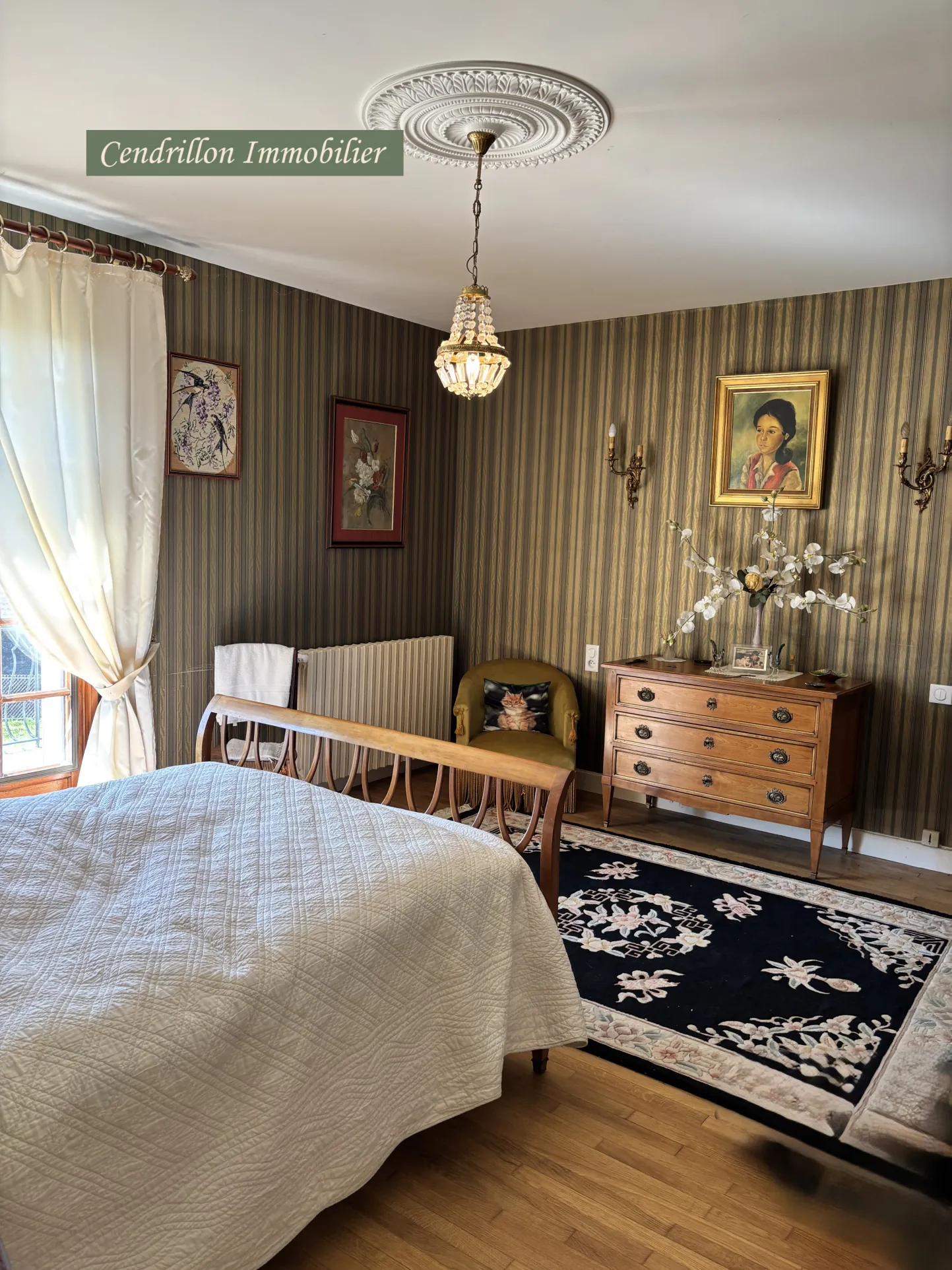 Belle maison année 70 avec grand jardin et garage à Bourganeuf 