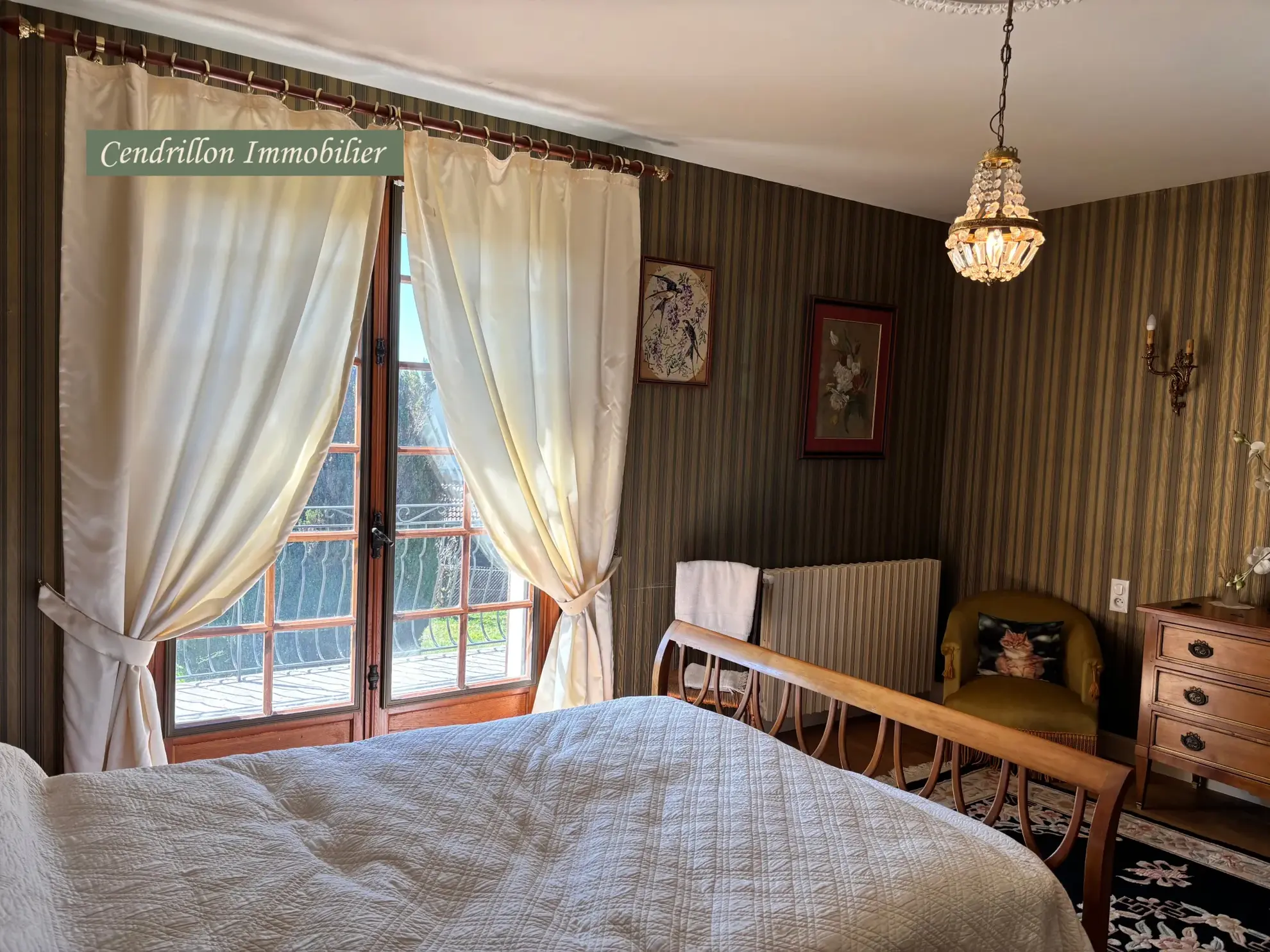 Belle maison année 70 avec grand jardin et garage à Bourganeuf 