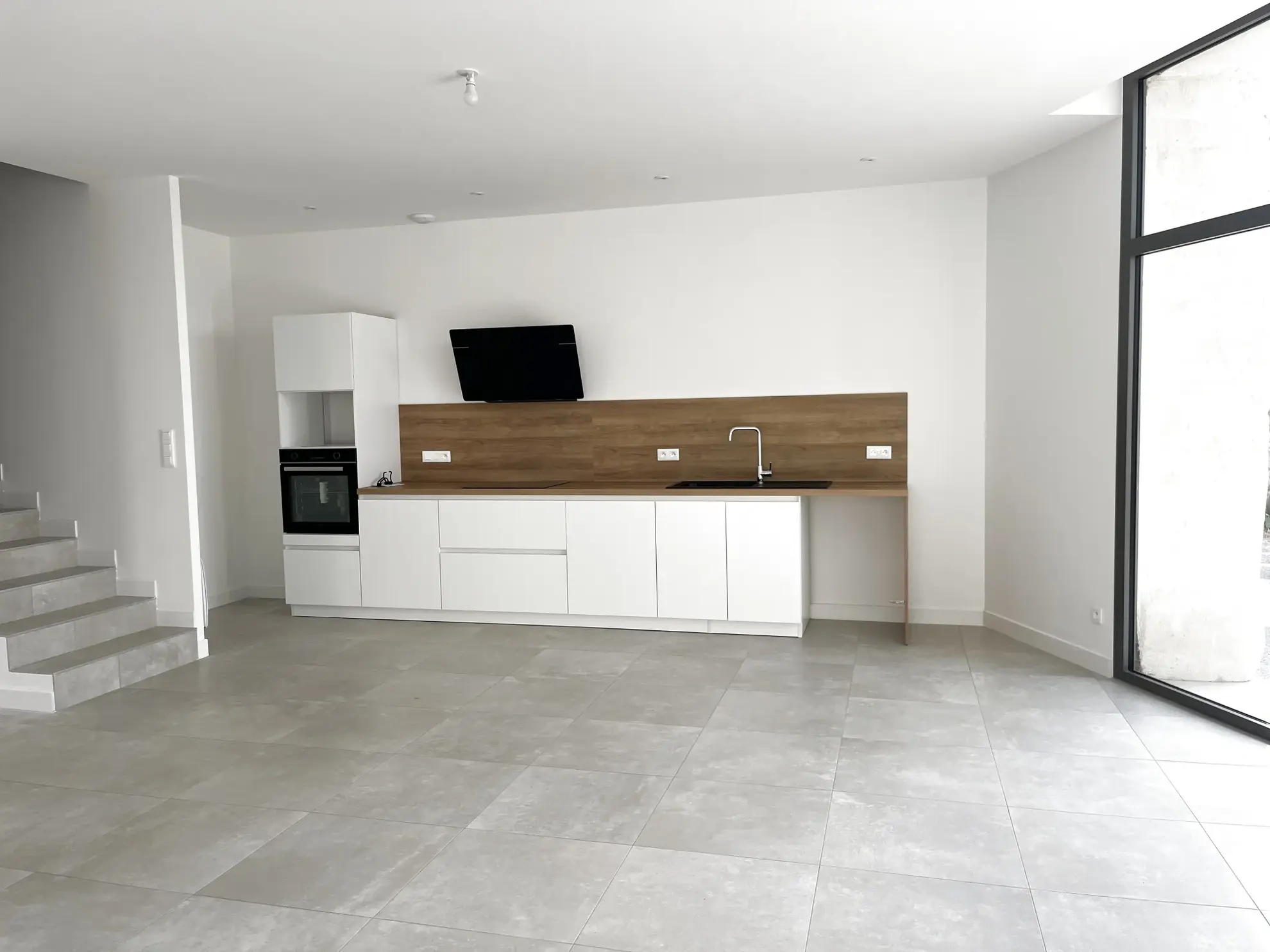 Appartement T4 neuf à Gignac 34150 avec 3 chambres, garage, vue dégagée 