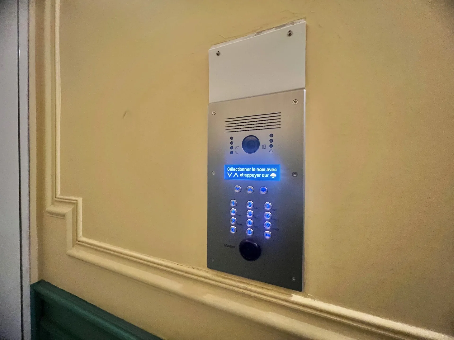 Studio à vendre à Rouen secteur Place Saint-Marc – Rénové et très lumineux 