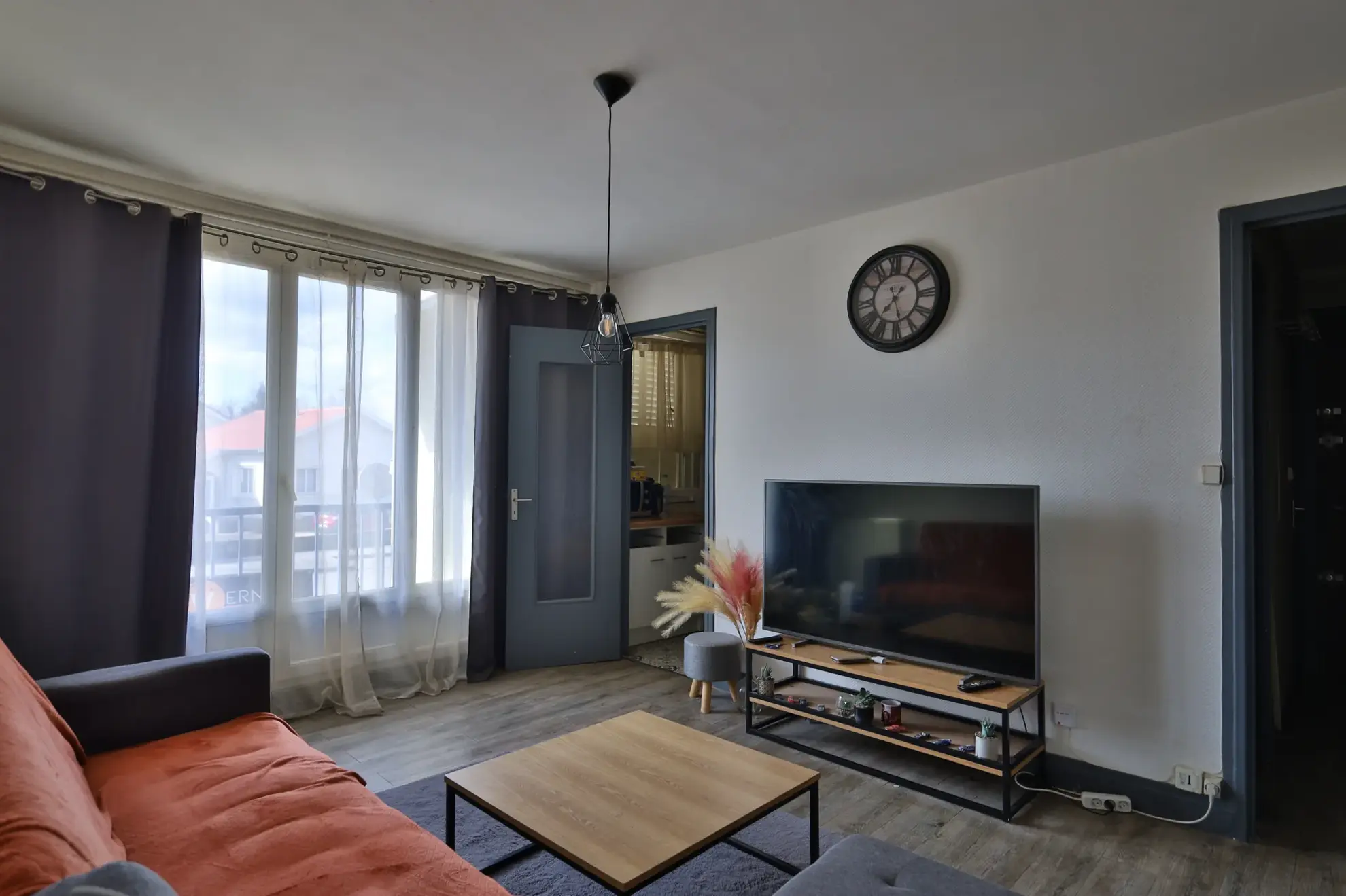 Appartement de type 2 à Bourgoin-Jallieu - Investissement locatif rentable 