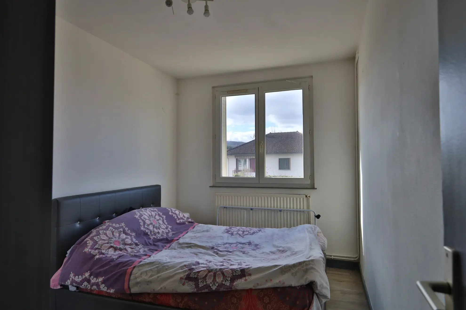 Appartement de type 2 à Bourgoin-Jallieu - Investissement locatif rentable 