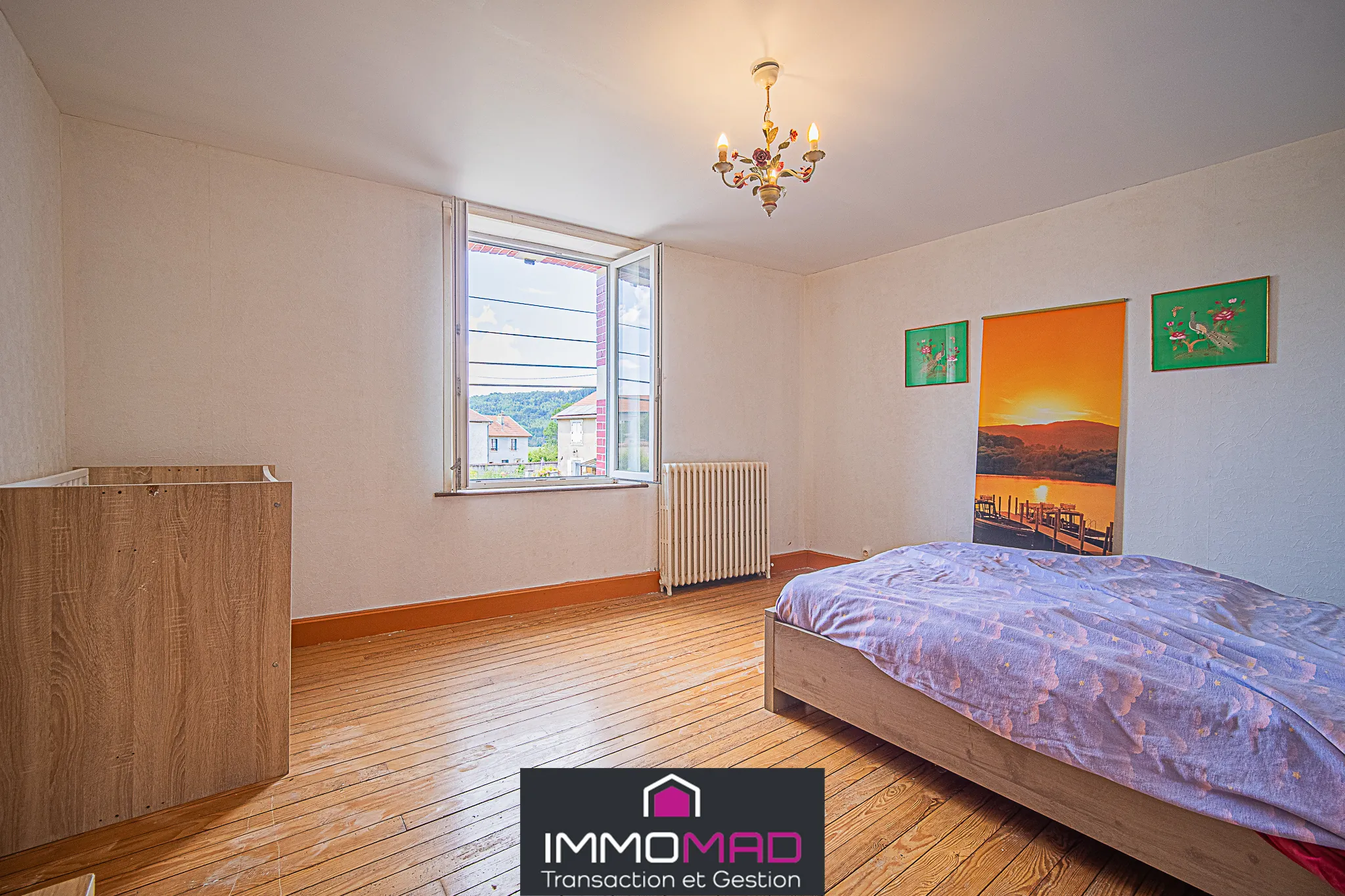 A vendre maison 200m² avec 3 chambres, garage et jardin à Han-sur-Meuse 