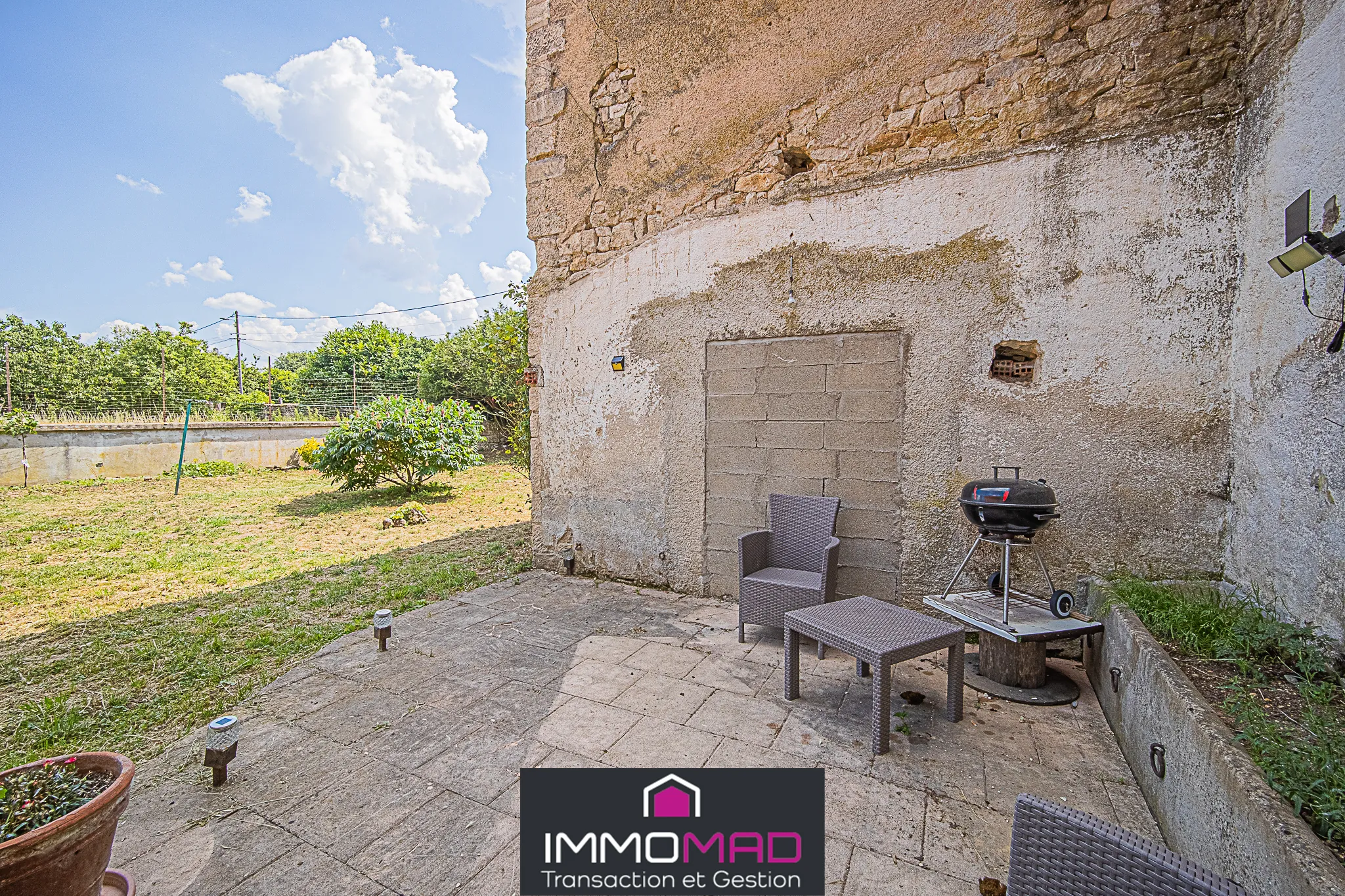 A vendre maison 200m² avec 3 chambres, garage et jardin à Han-sur-Meuse 