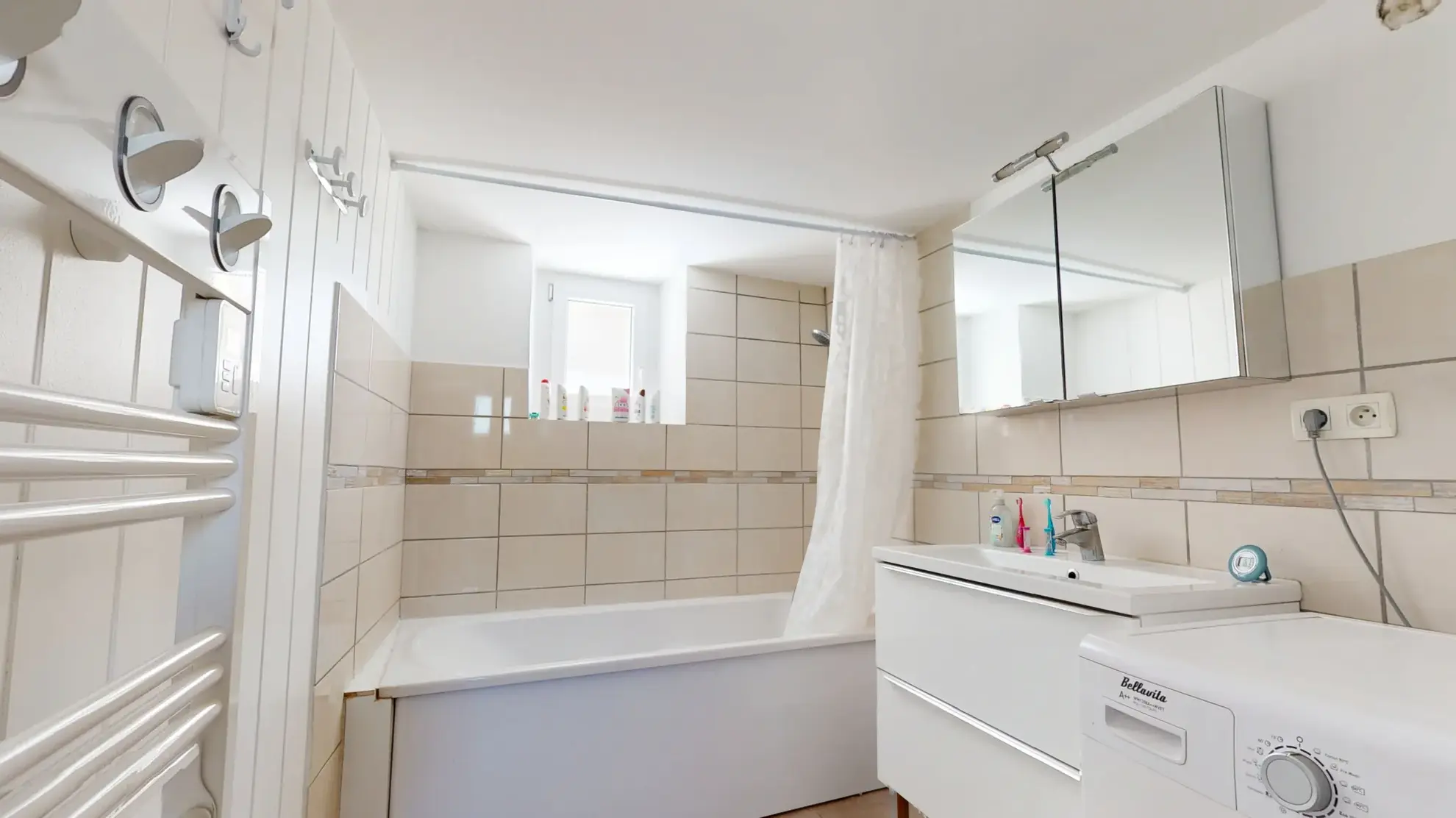 Belle maison en pierre de 115 m² à Auxange proche Dole et Besançon 