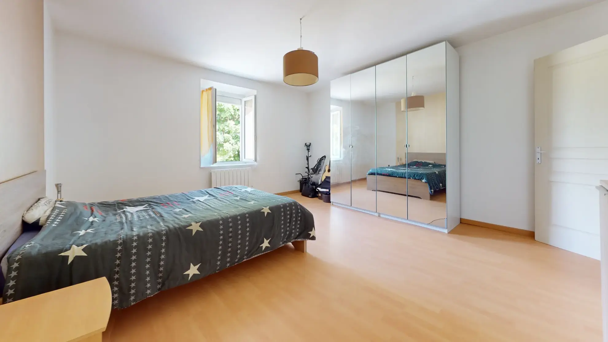 Belle maison en pierre de 115 m² à Auxange proche Dole et Besançon 