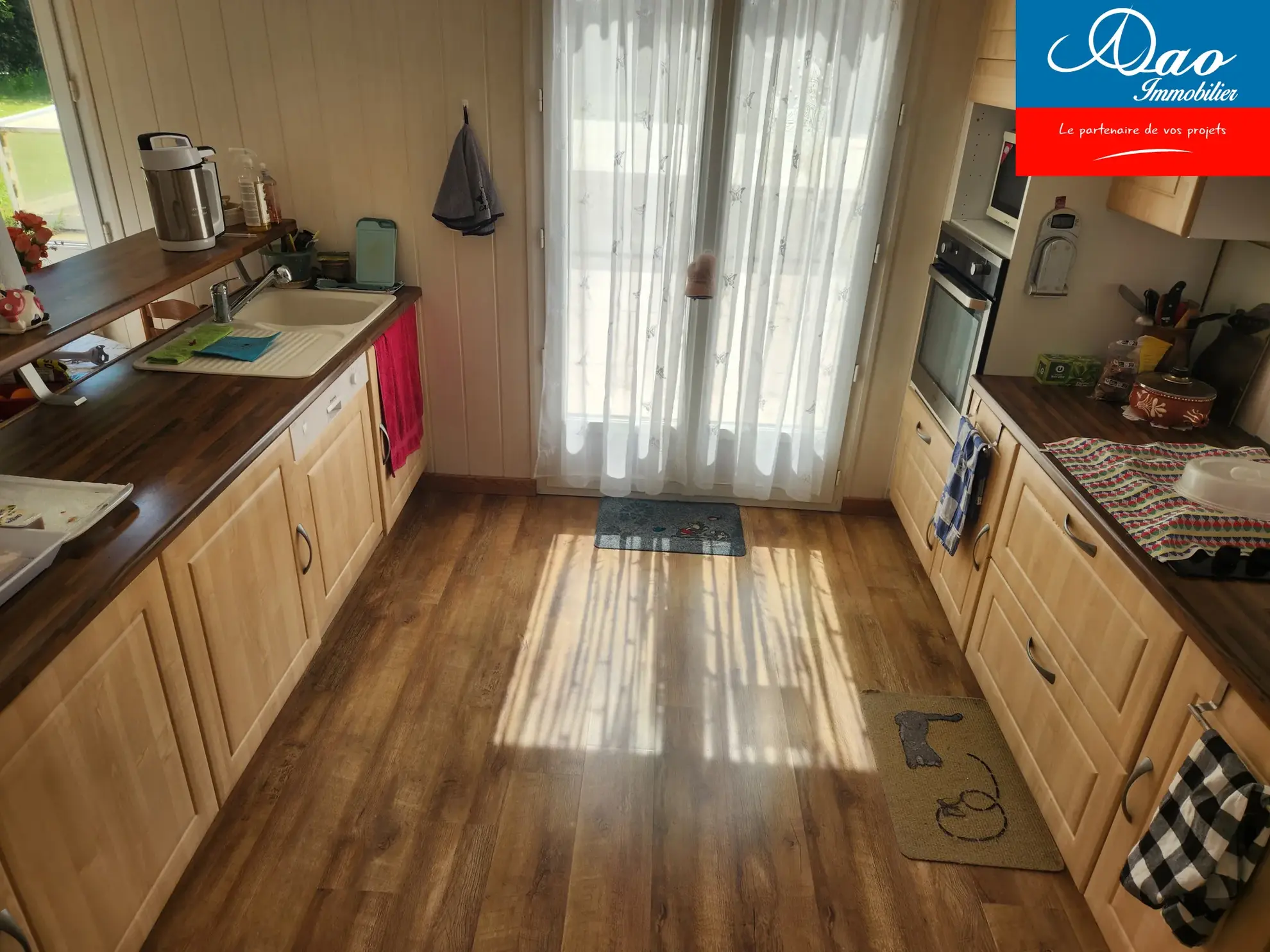 Charmante maison de 100 m² avec piscine et grand jardin à Sormery 