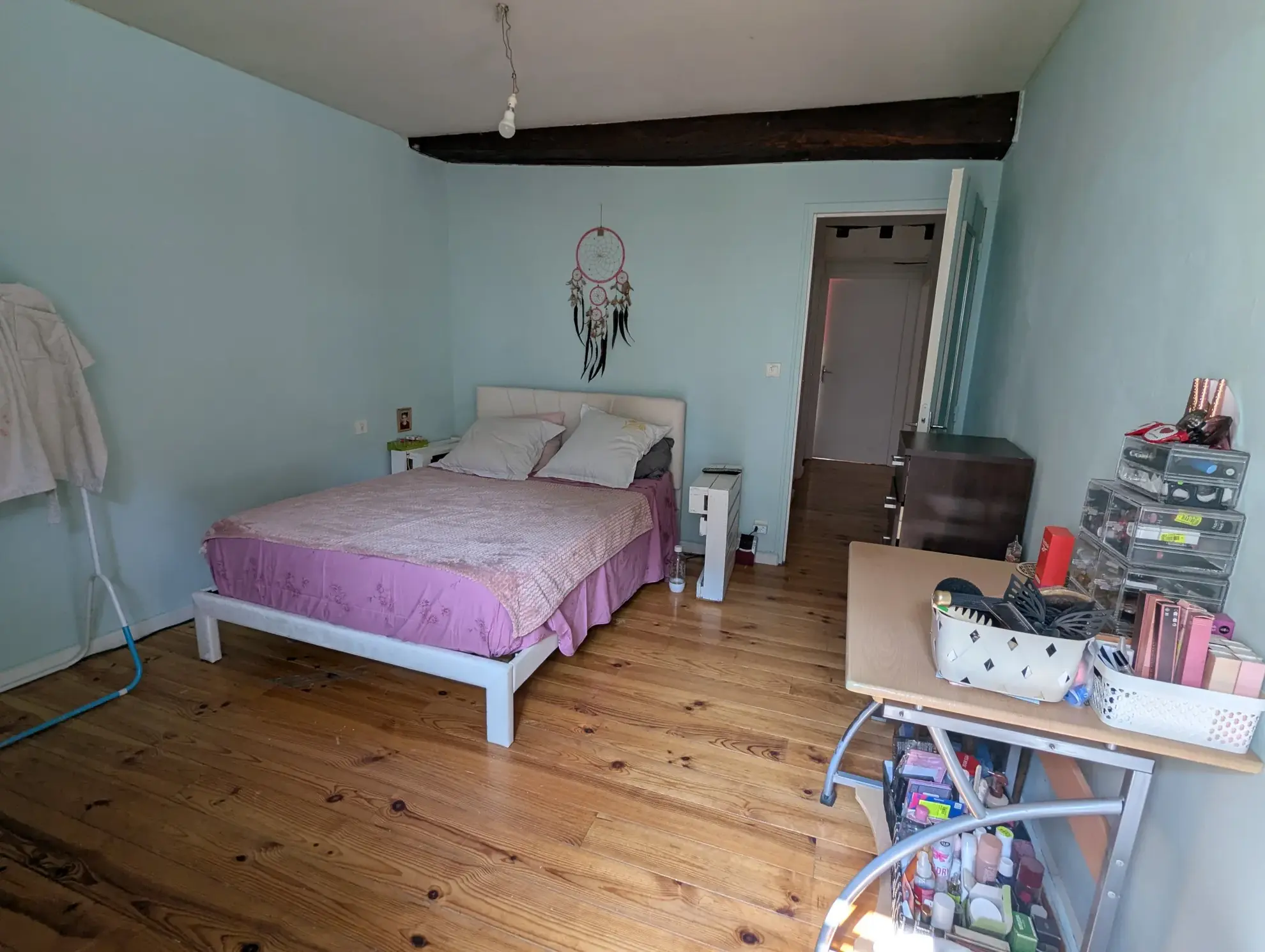 Achat maison atypique de 195m² à Gray avec double entrée et dépendances 