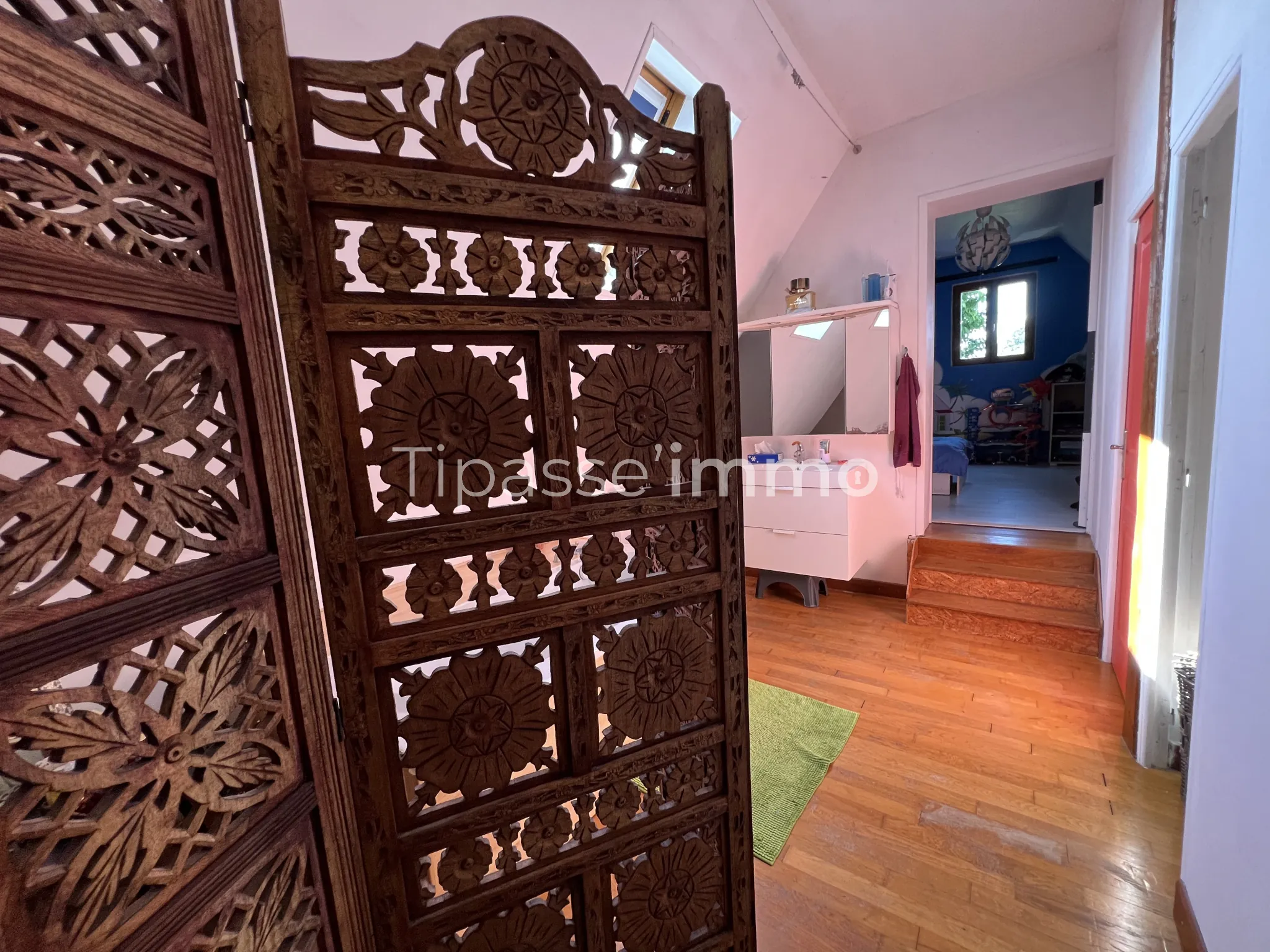 Maison indépendante avec grand terrain et dépendances près de Bourgtheroulde 