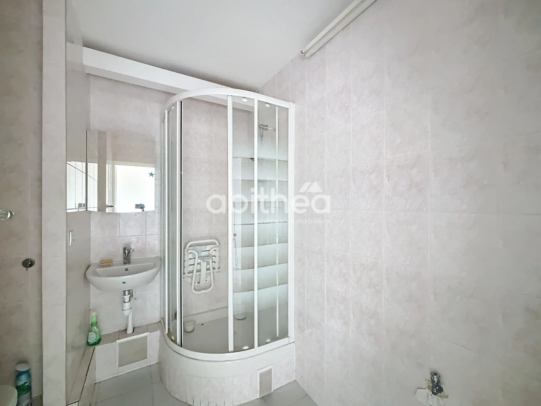 Appartement T2 de 50 m² à acheter au centre de Choisy-le-Roi 