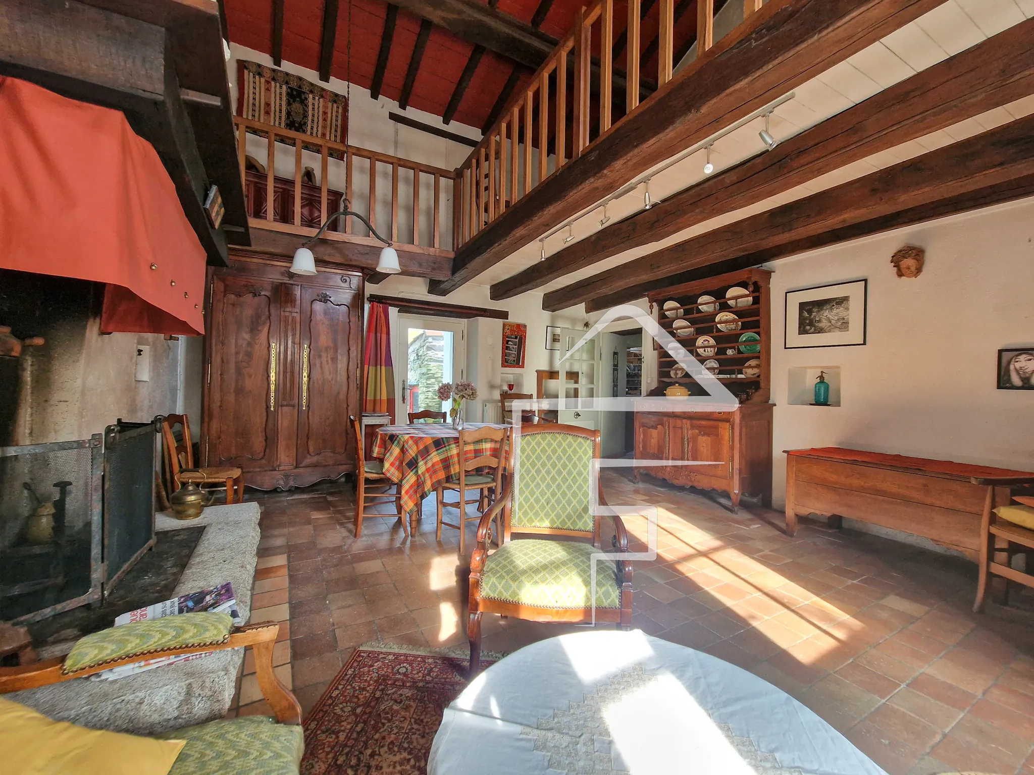 Maison de 122 m² à Pont Saint Martin avec 3 chambres, charme et vue sur la nature 