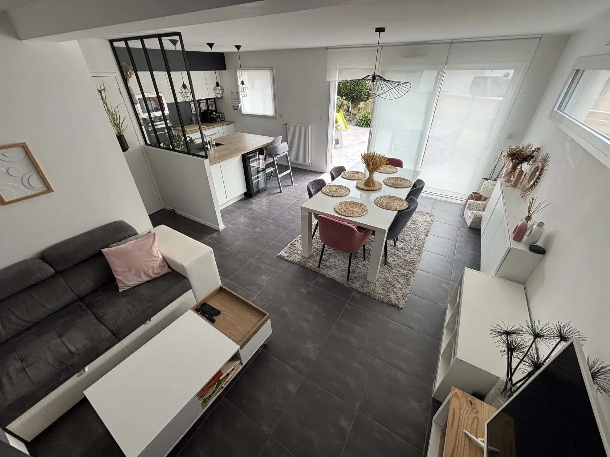 Maison récente à Kersaint Plabennec avec terrasse, garage et 3 chambres