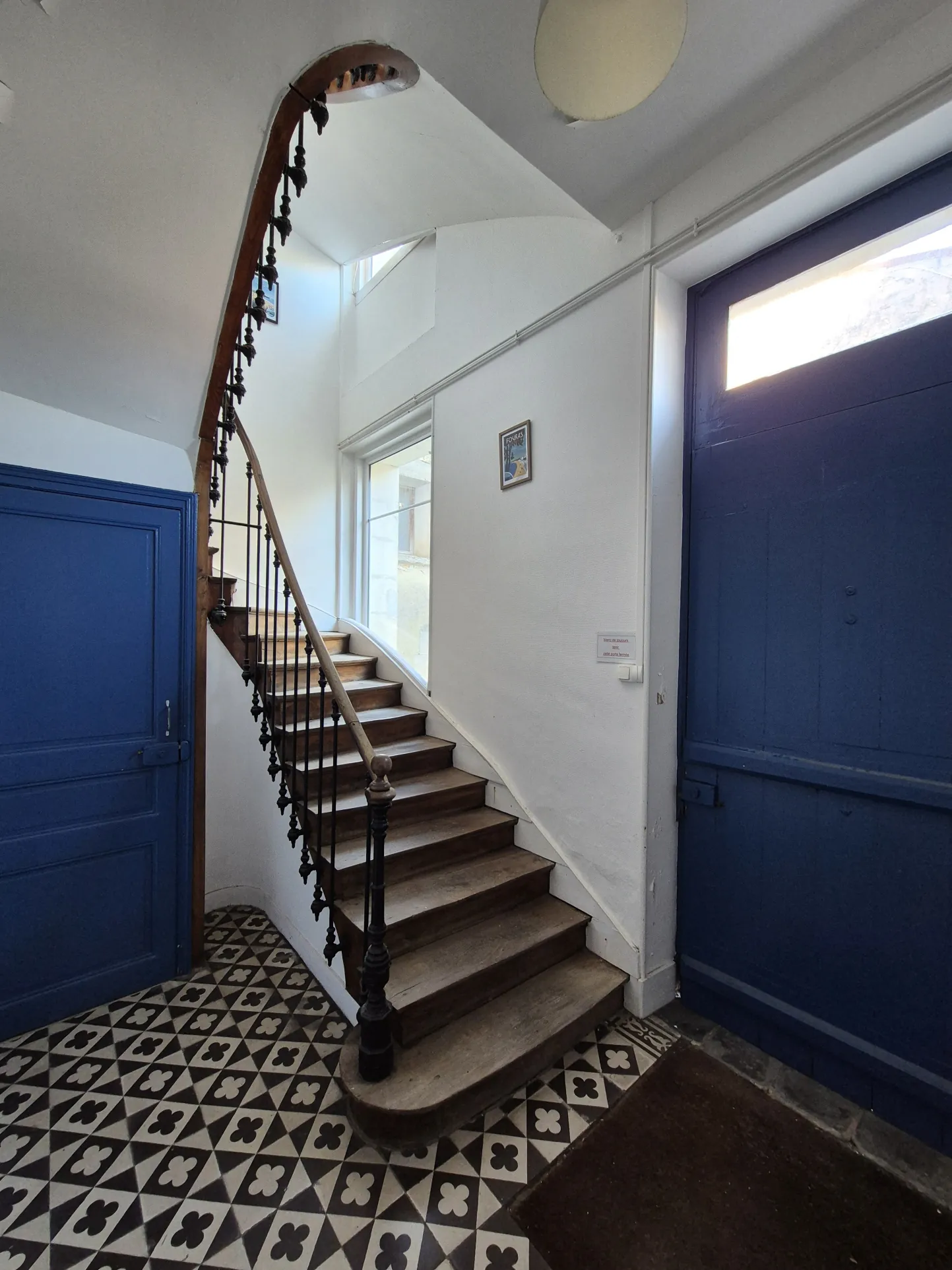 Appartement avec vue mer au centre de Fouras, 2 chambres, cave, parking privé 