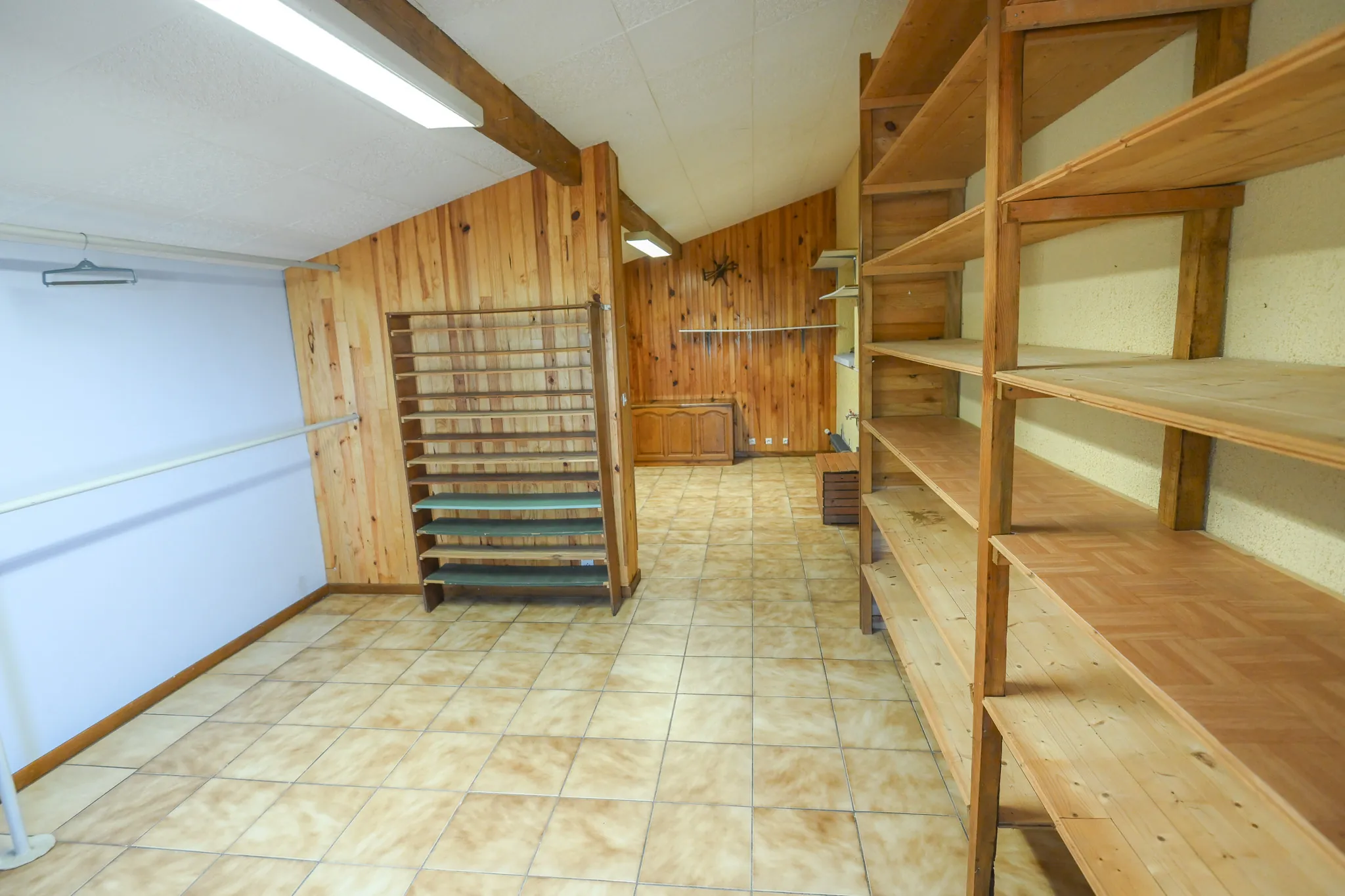Maison à vendre à Clerval (Doubs) avec grand terrain et vue dégagée 