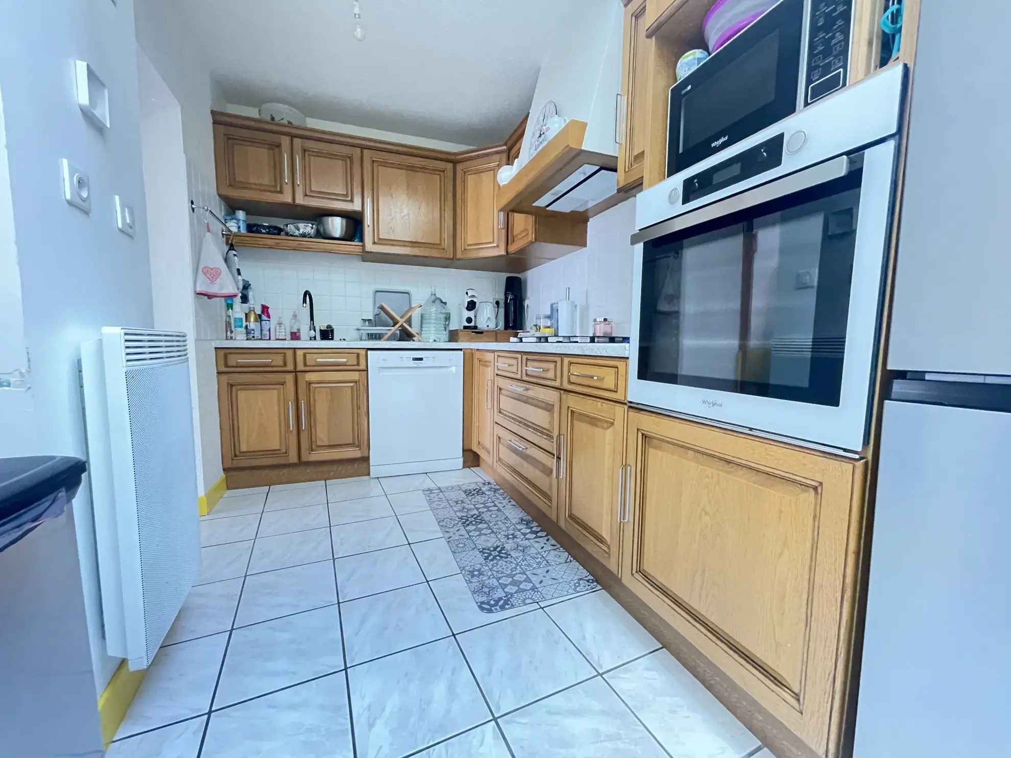 Maison de village rénovée à Pleaux, 2 chambres, idéale pour investissement ou résidence principale 