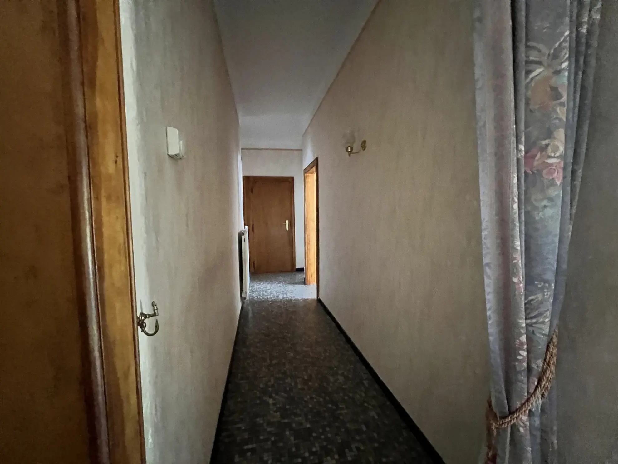 Maison individuelle à vendre à Berviller-en-Moselle avec sous-sol, terrasse et terrain spacieux 