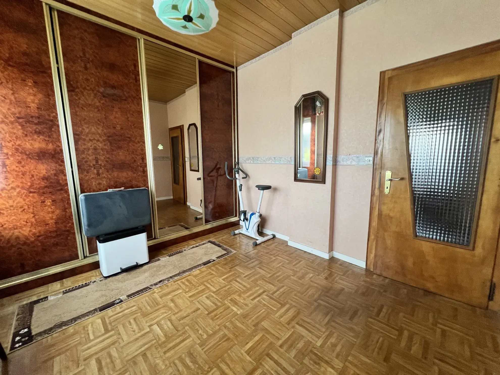 Maison individuelle à vendre à Berviller-en-Moselle avec sous-sol, terrasse et terrain spacieux 