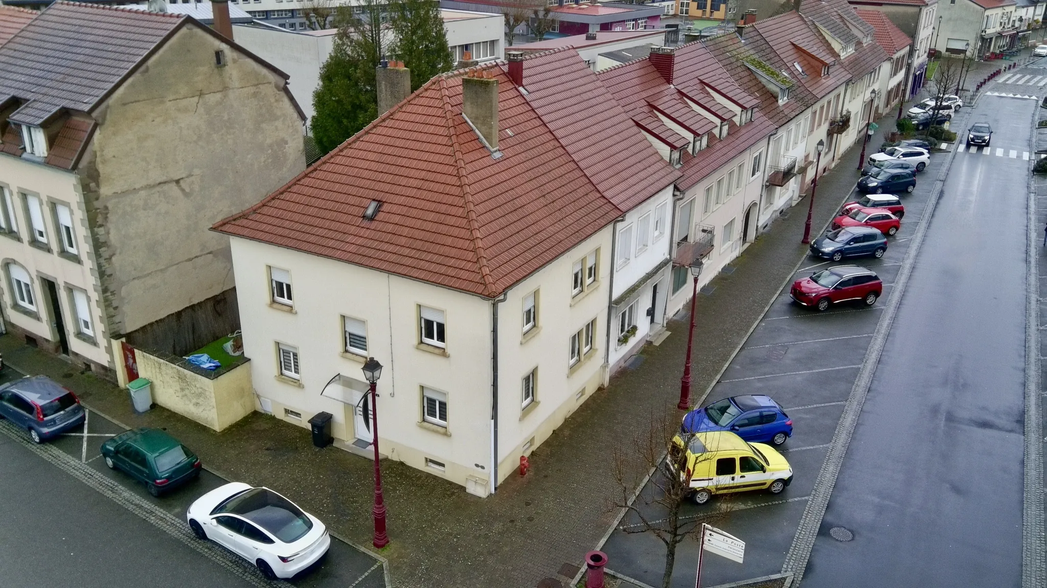 À vendre maison de 118 m² avec cour et dépendances à Sarralbe