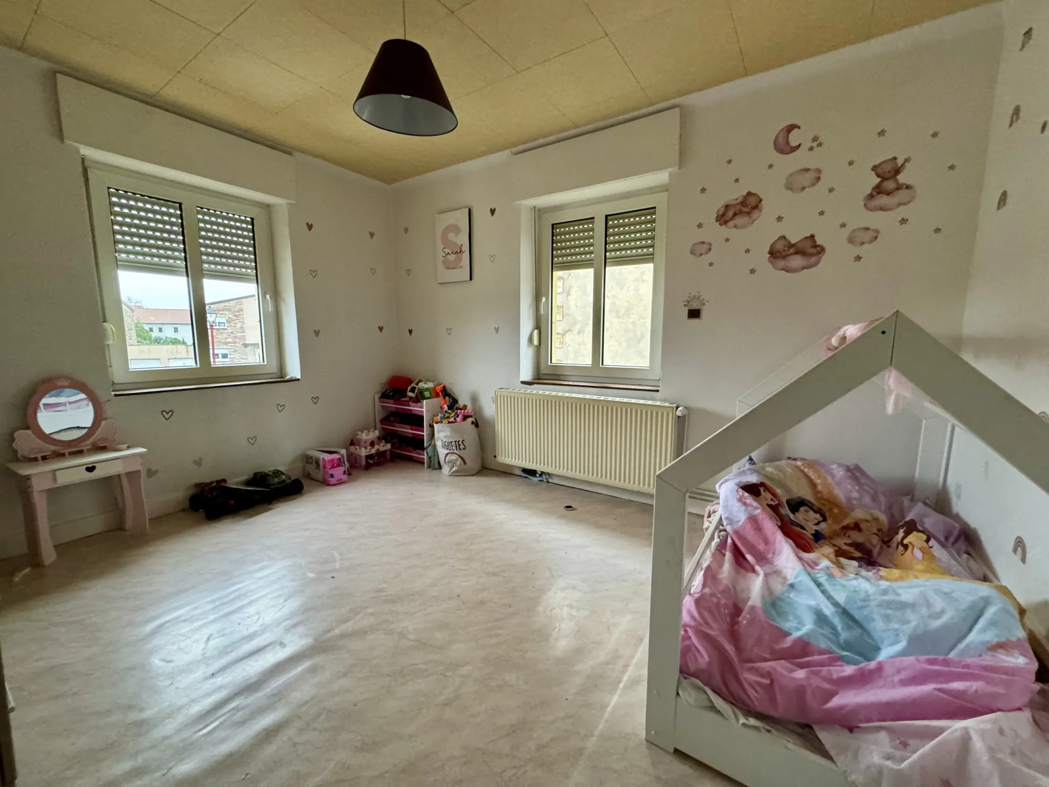 À vendre maison de 118 m² avec cour et dépendances à Sarralbe 