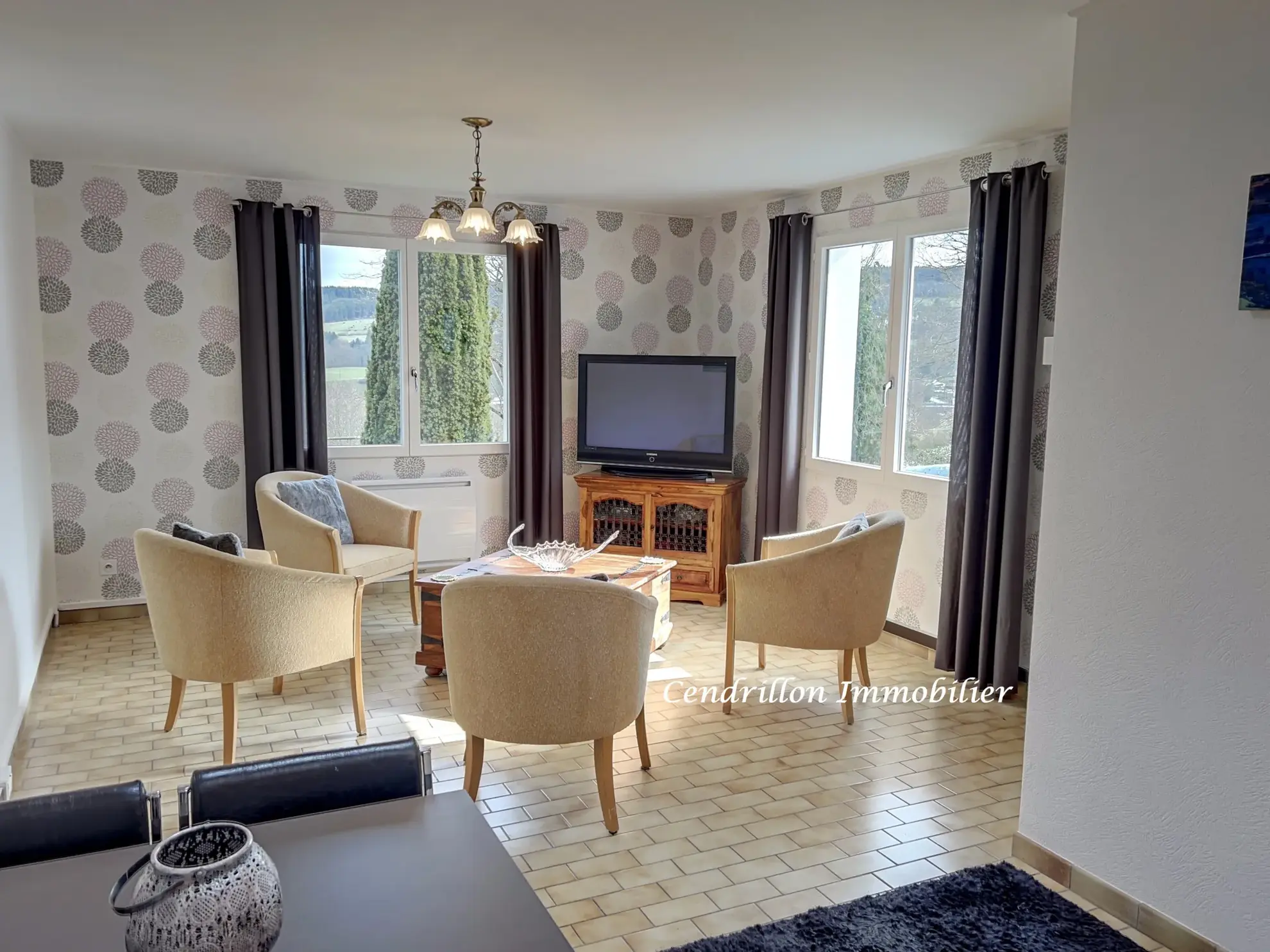 Maison moderne de plain-pied à Bourganeuf avec grand jardin et potentiel de division 