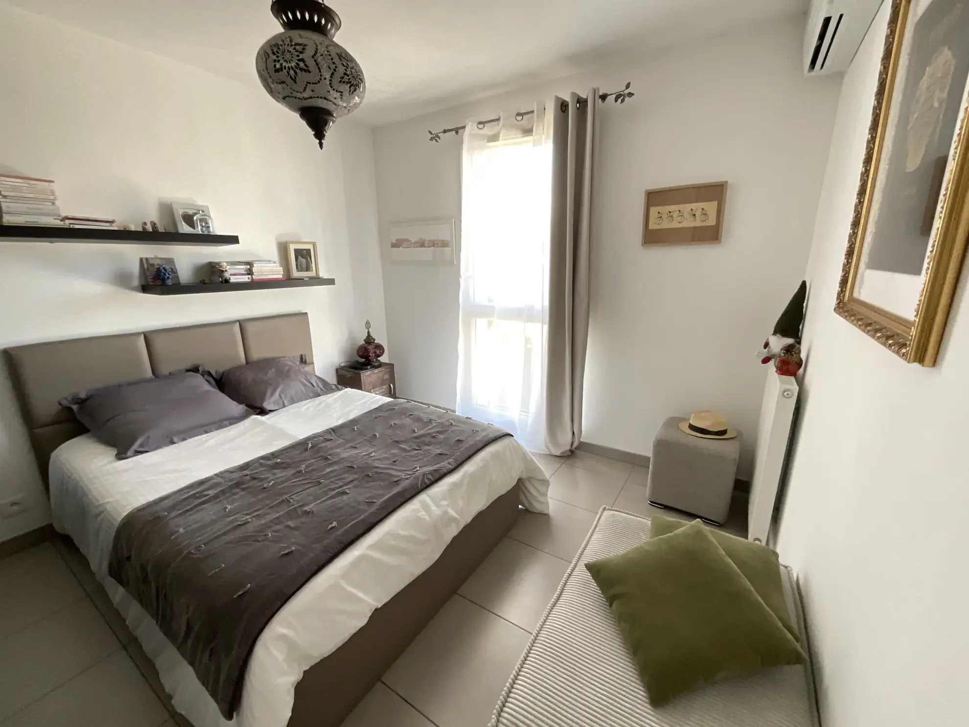 Appartement T2 récent avec terrasse à Cagnes-sur-Mer près de la mer 